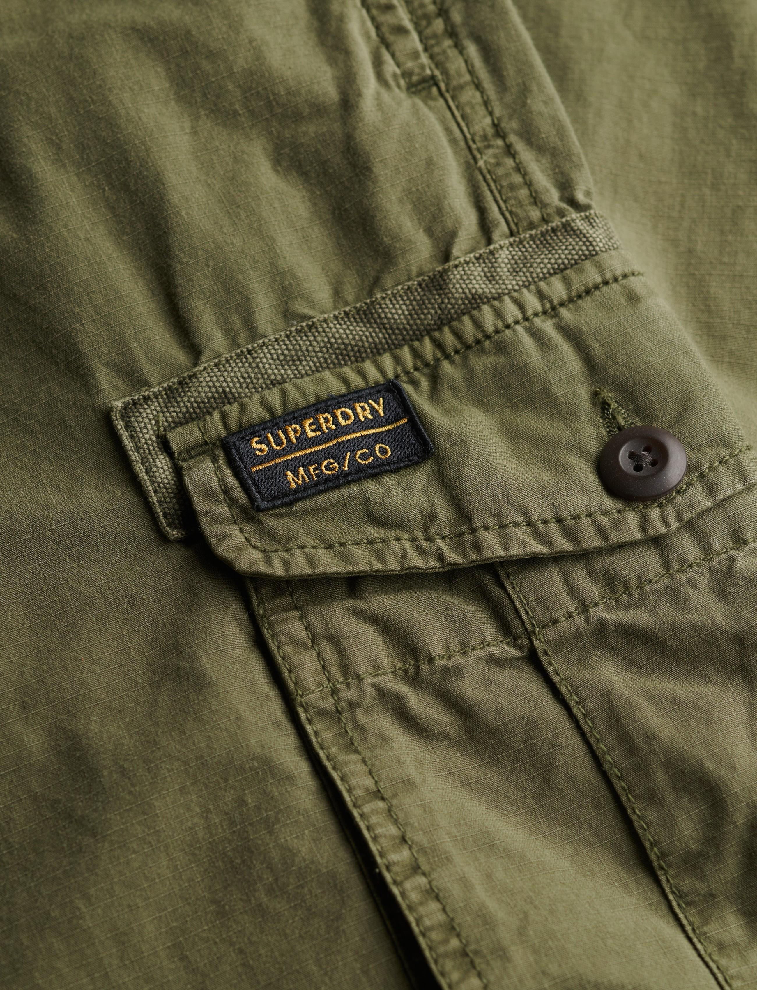 Superdry - PARACHUTE LIGHT CARGO PANT - cargo pants - chive green - 2