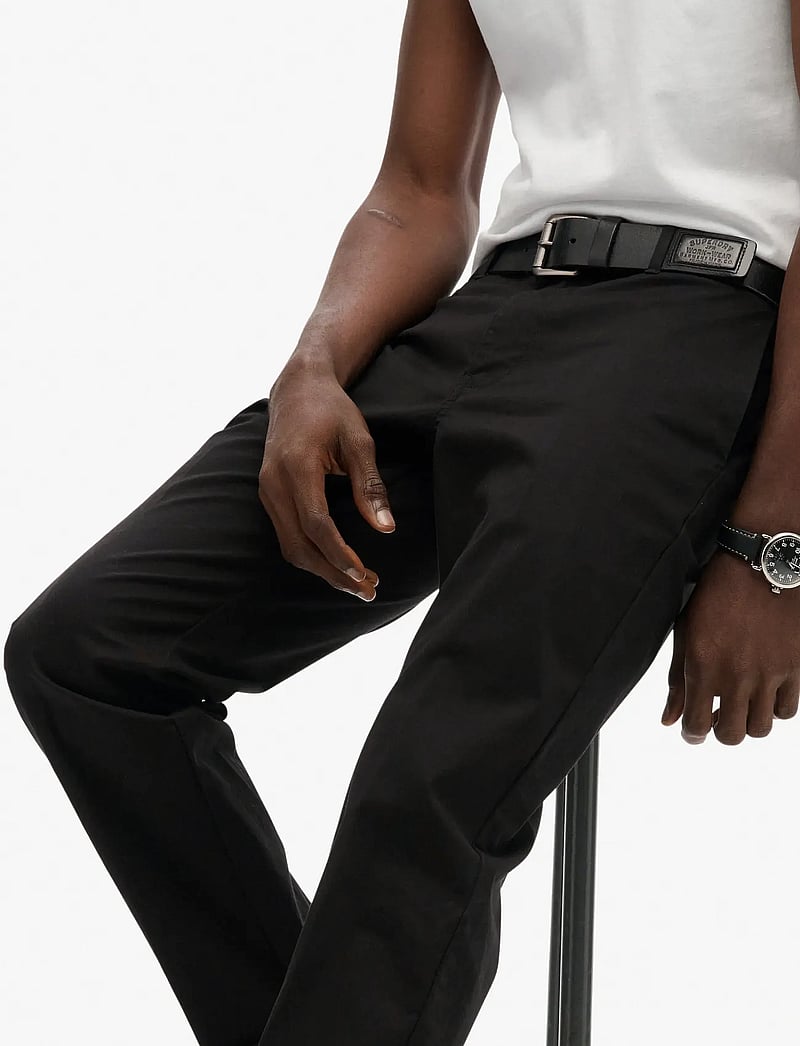 Superdry - PREMIUM REGULAR CHINO - chinos - black - 4