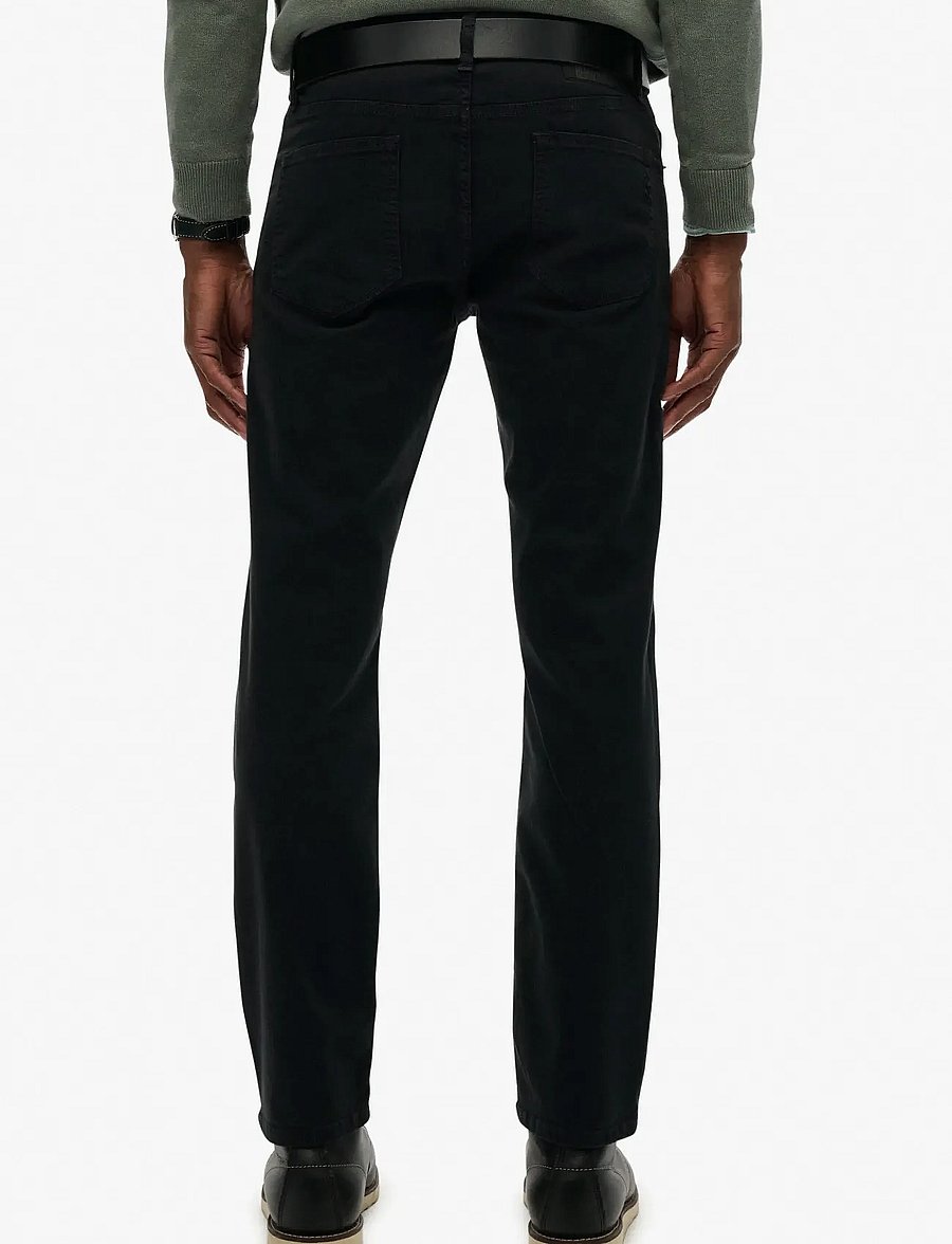Superdry - MERCHANT SATEEN 5 POCKET PANT - regular piegriezuma džinsa bikses - black - 4