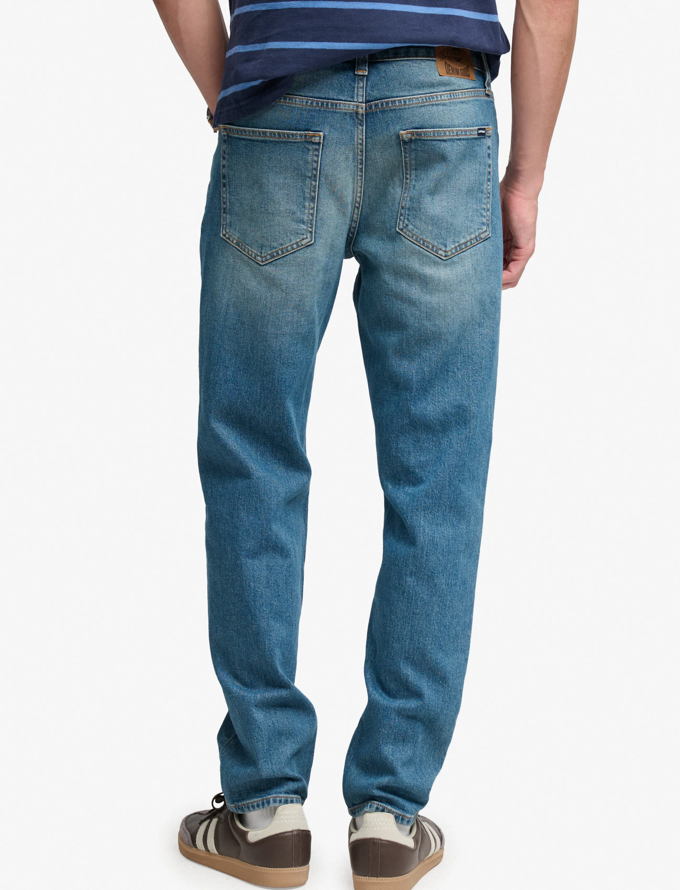 Superdry - VINTAGE TAPERED JEANS - schmal zulaufende jeans - vickers mid blue - 2