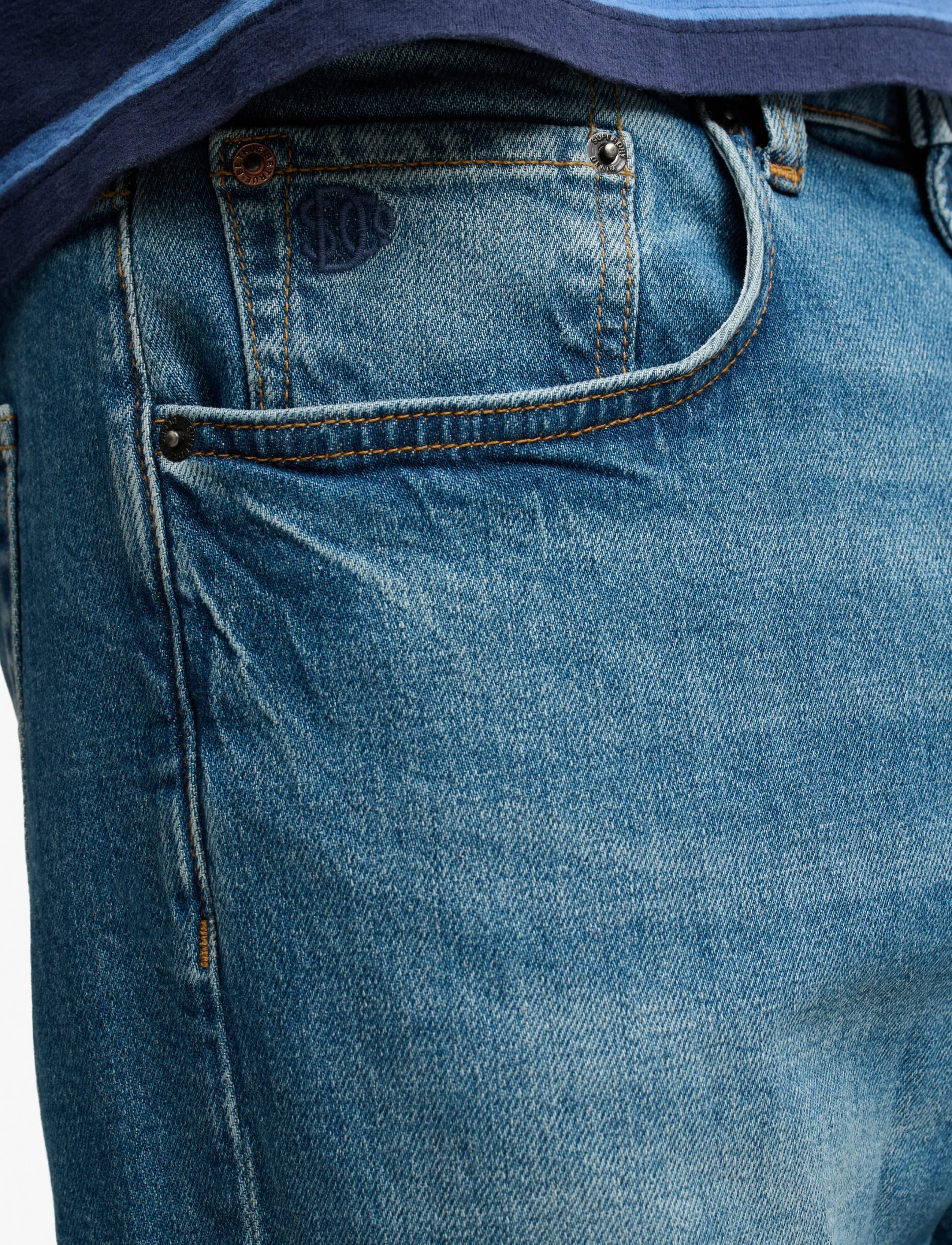 Superdry - VINTAGE TAPERED JEANS - schmal zulaufende jeans - vickers mid blue - 4