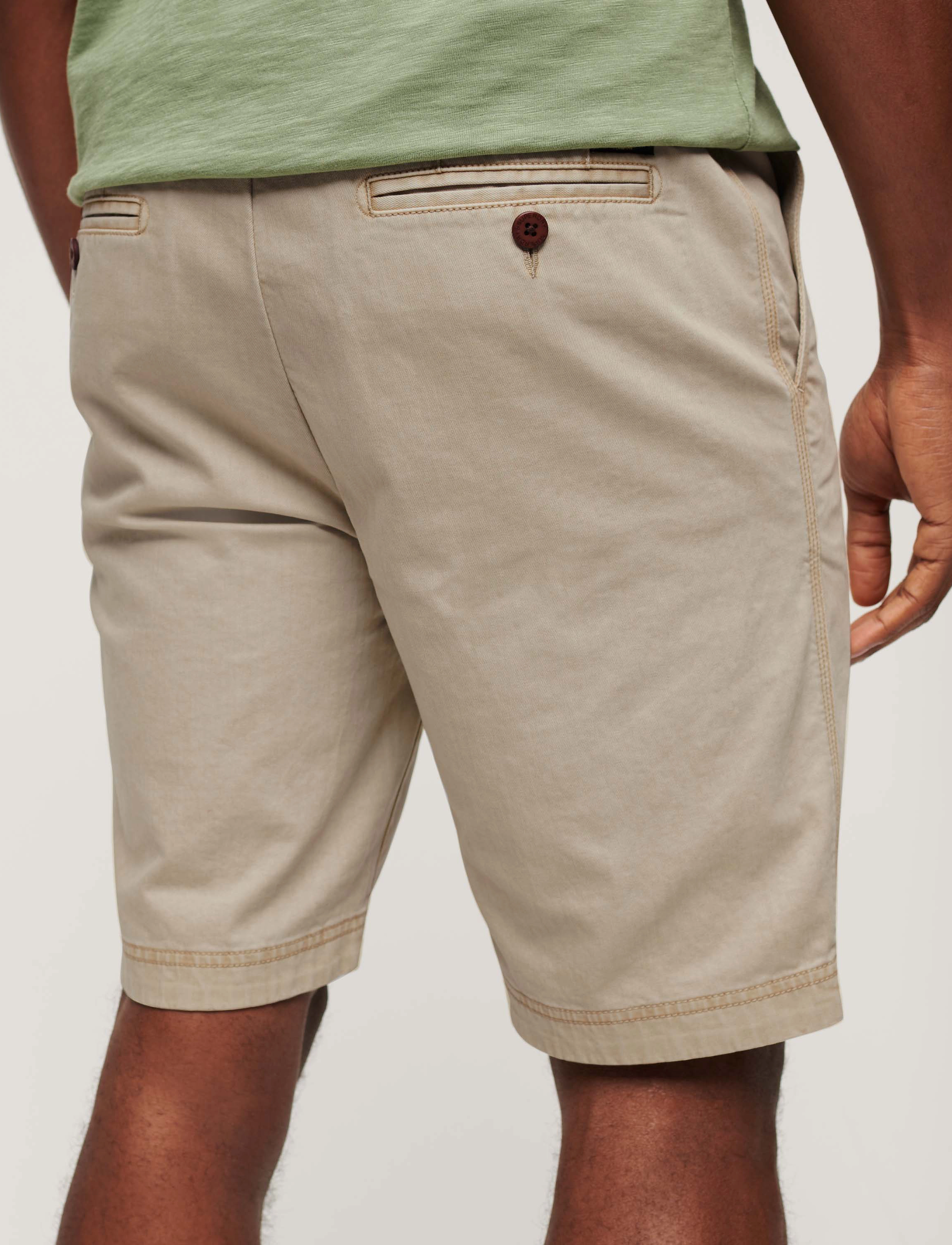 Superdry - VINTAGE INTERNATIONAL SHORT - chinos shorts - chateau grey - 3