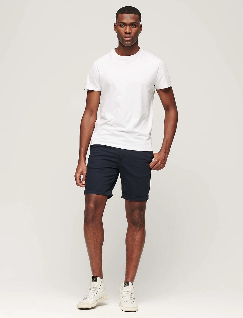 Superdry - VINTAGE INTERNATIONAL SHORT - chinos shorts - eclipse navy - 4