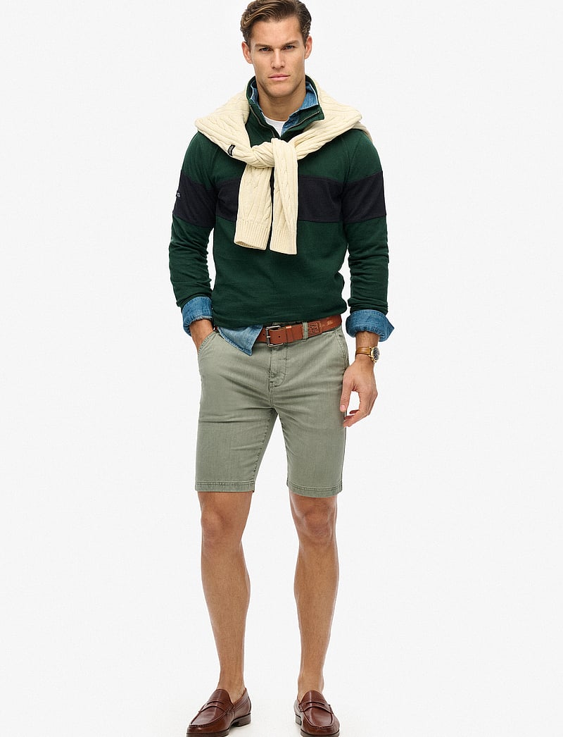 Superdry - VINTAGE INTERNATIONAL SHORT - chinos shorts - washed sage - 0