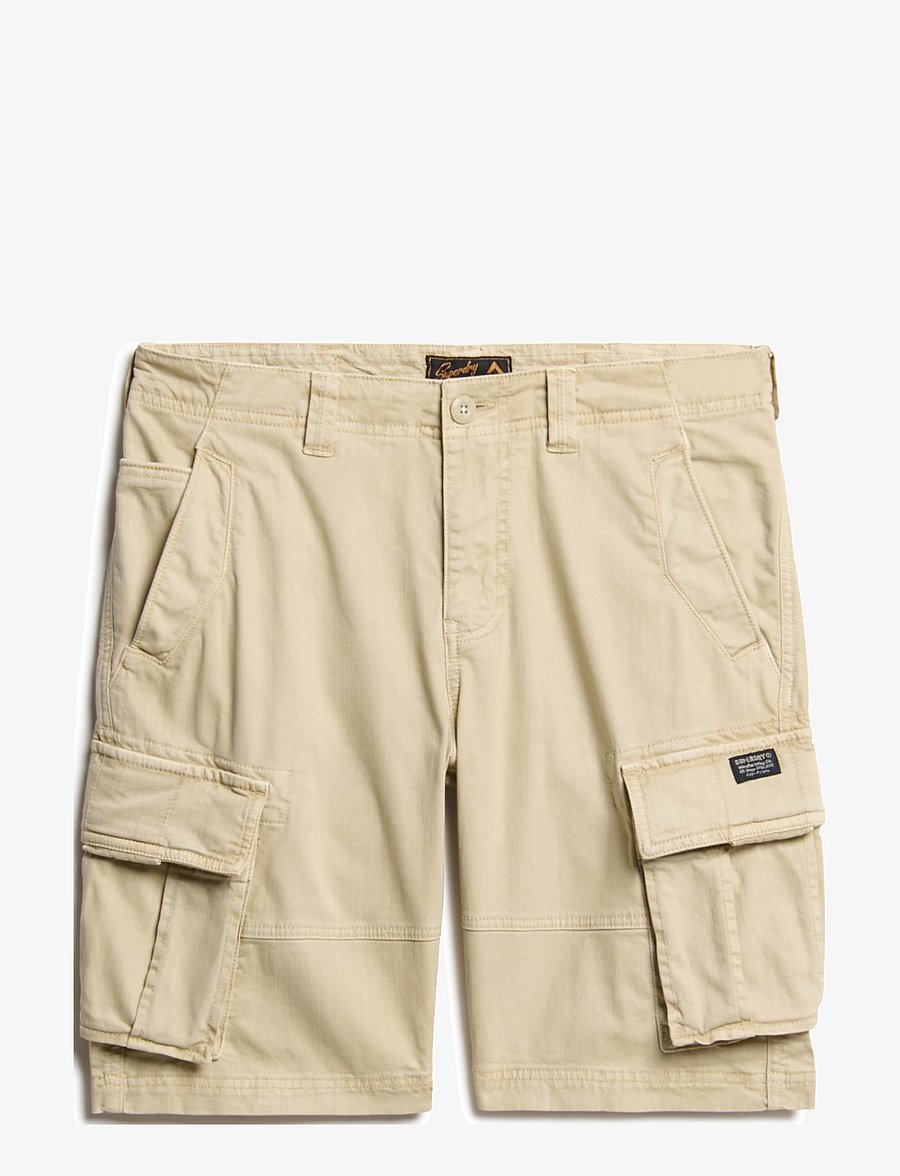 Superdry - CORE CARGO SHORT - lühikesed kargopüksid - sand - 1