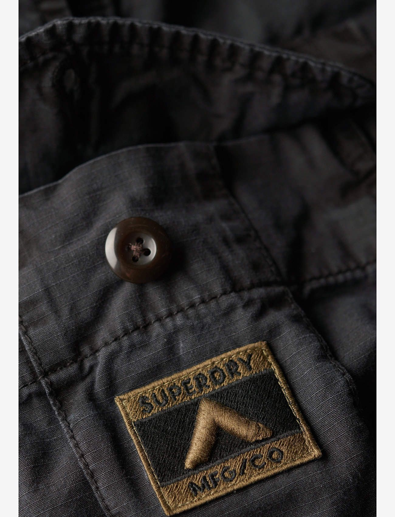 Superdry - PARACHUTE LIGHT SHORT - herren - blackboard - 2