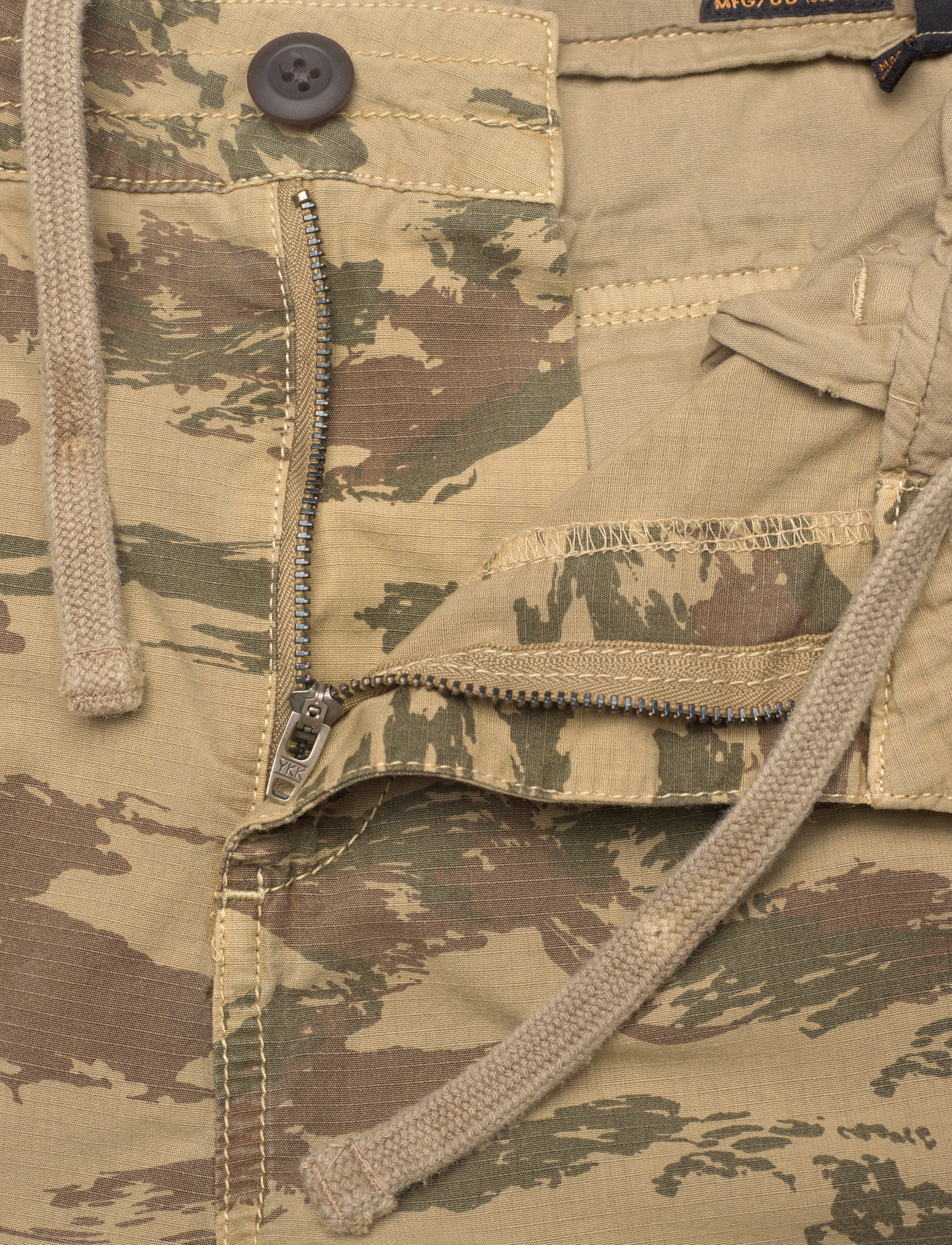 Superdry - PARACHUTE LIGHT SHORT - mænd - lizard camo desert - 4