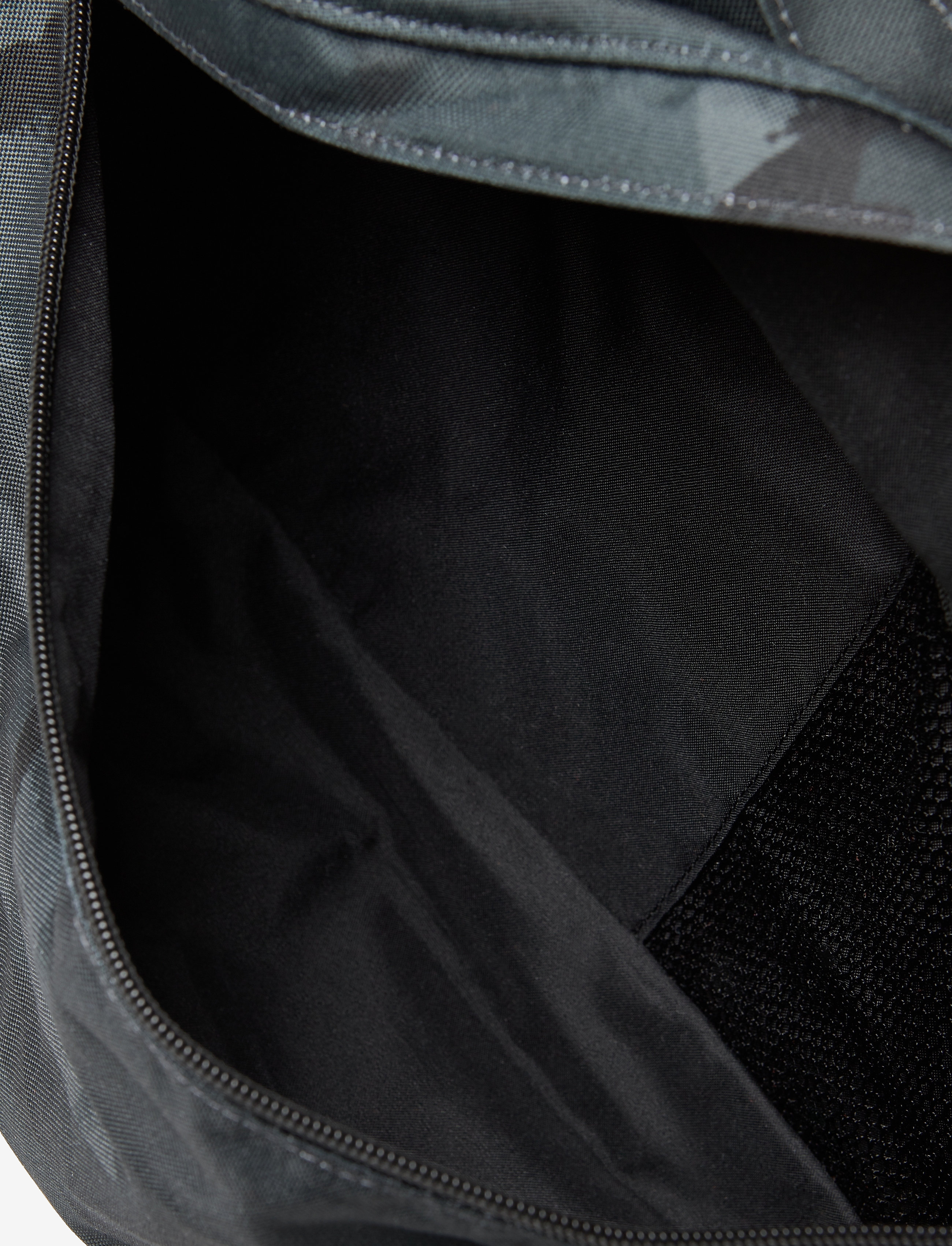 Superdry - ZAC LARGE BUM BAG - wet look camo - 4