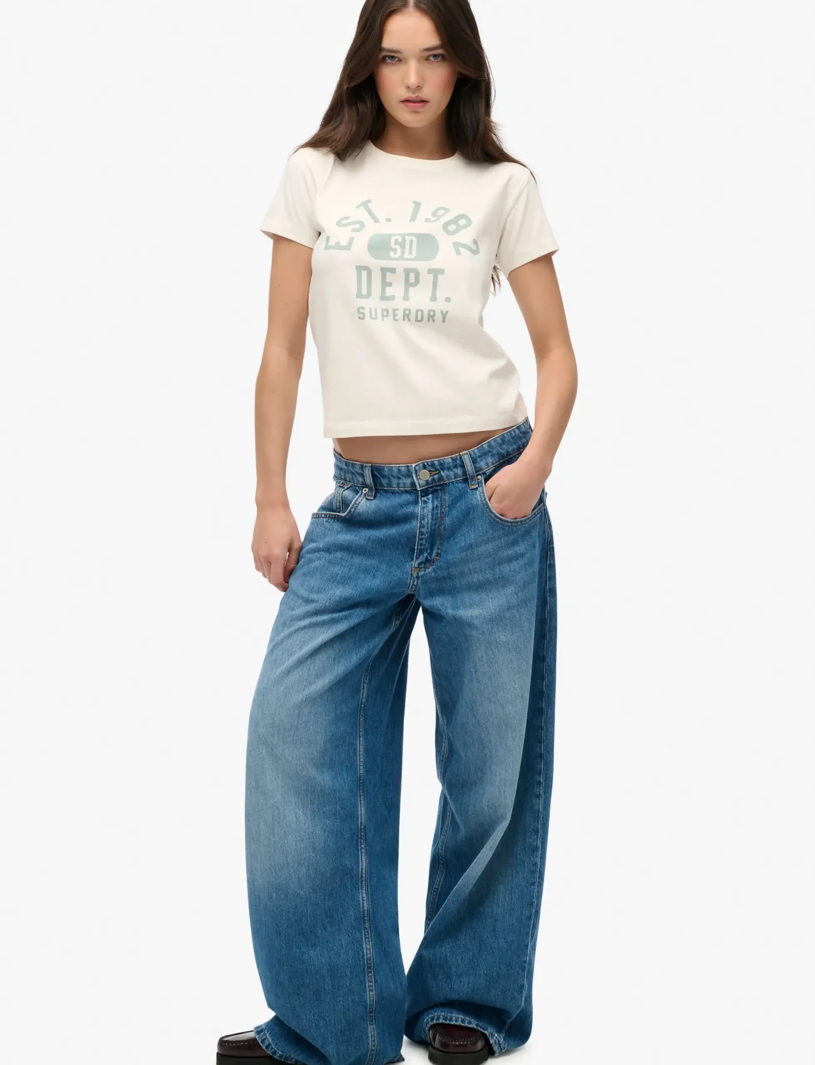 Superdry - ATH GRAPHIC FITTED TEE - lägsta priserna - desert bone off white - 4