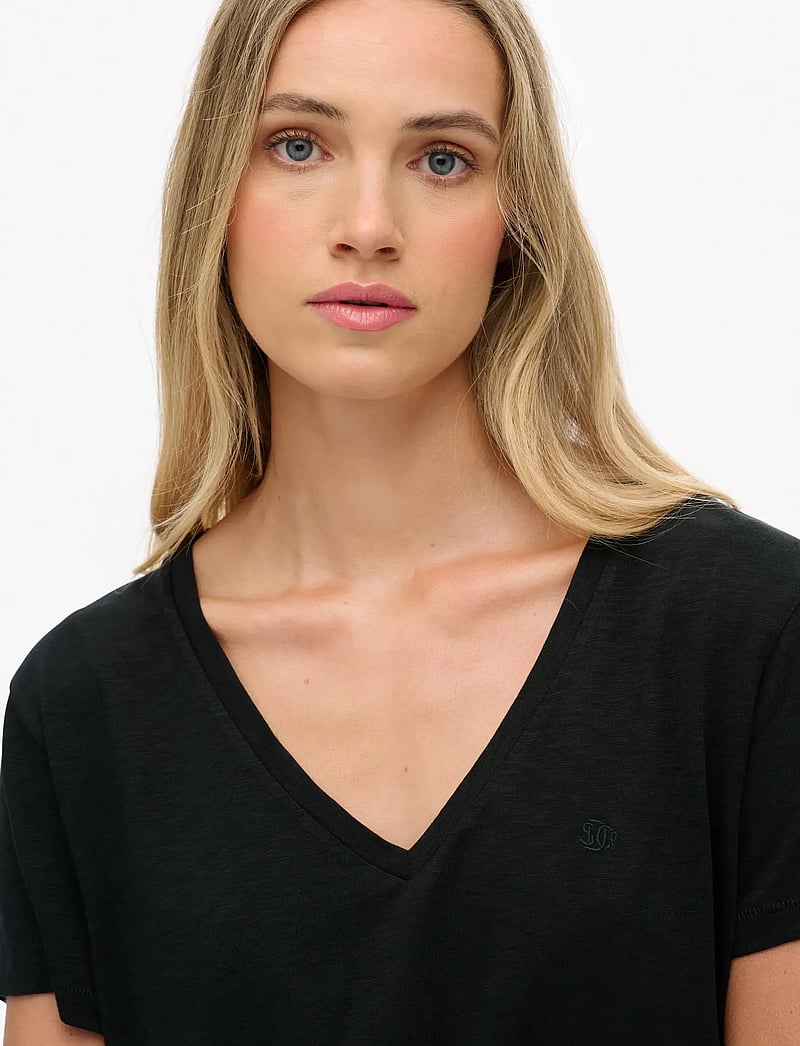 Superdry - STUDIOS SLUB EMB VEE TEE - t-shirts - black - 2