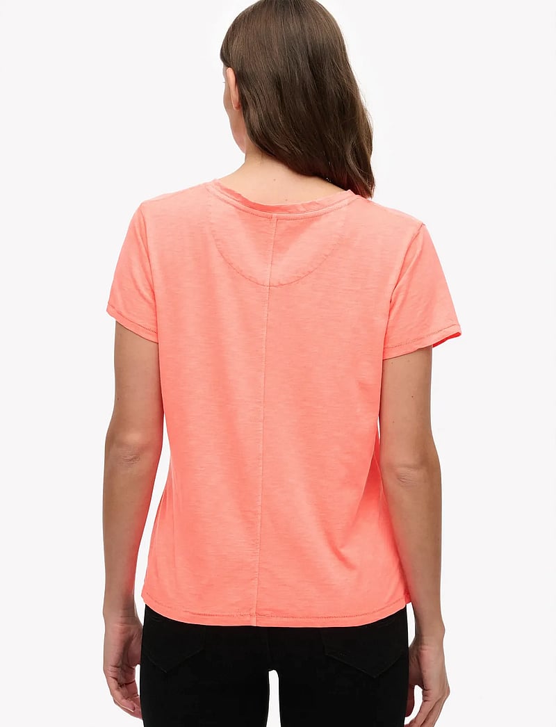 Superdry - STUDIOS SLUB EMB VEE TEE - t-skjorter - fluro coral - 5
