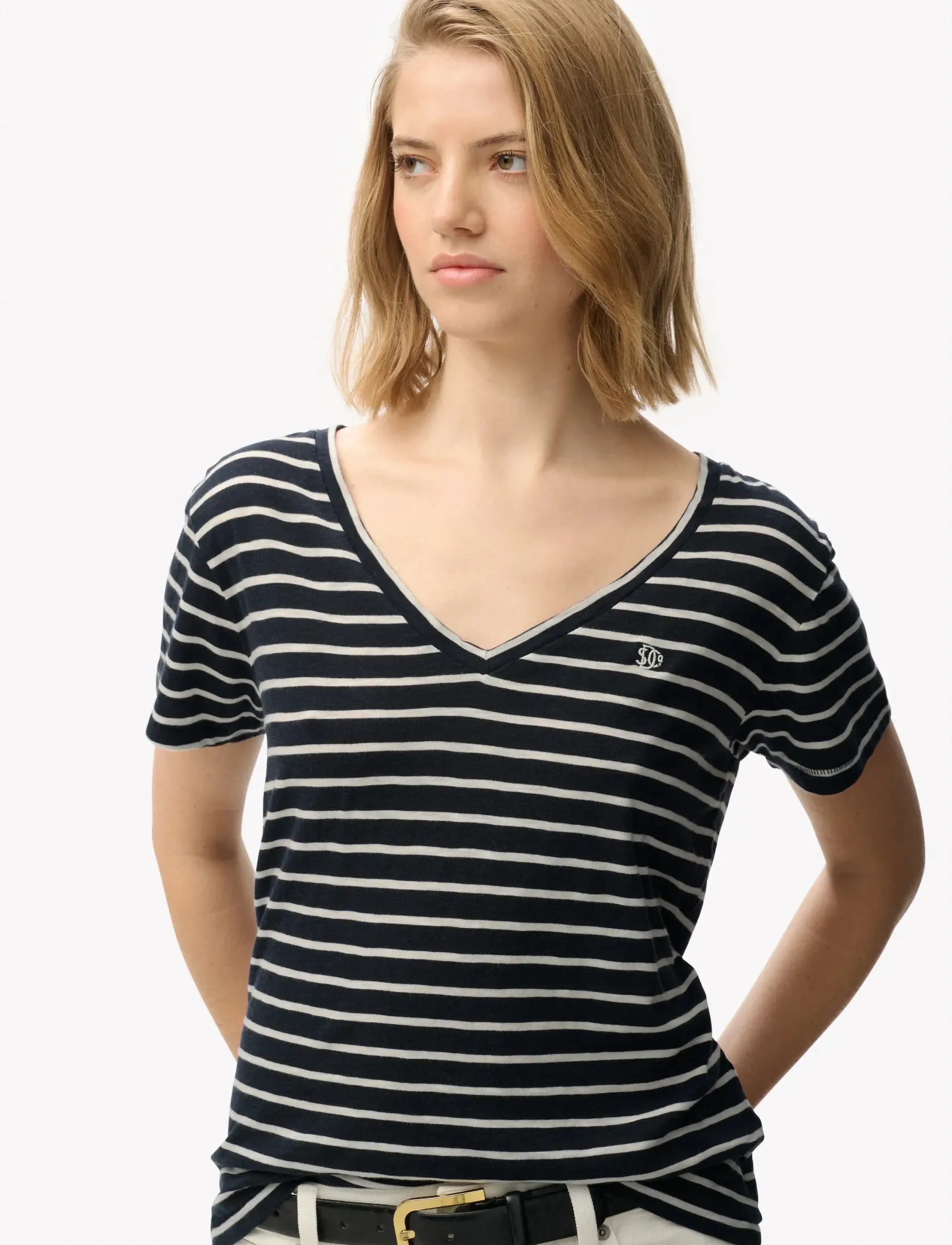 Superdry - STUDIOS SLUB EMB VEE TEE - die niedrigsten preise - navy,optic stripe - 3