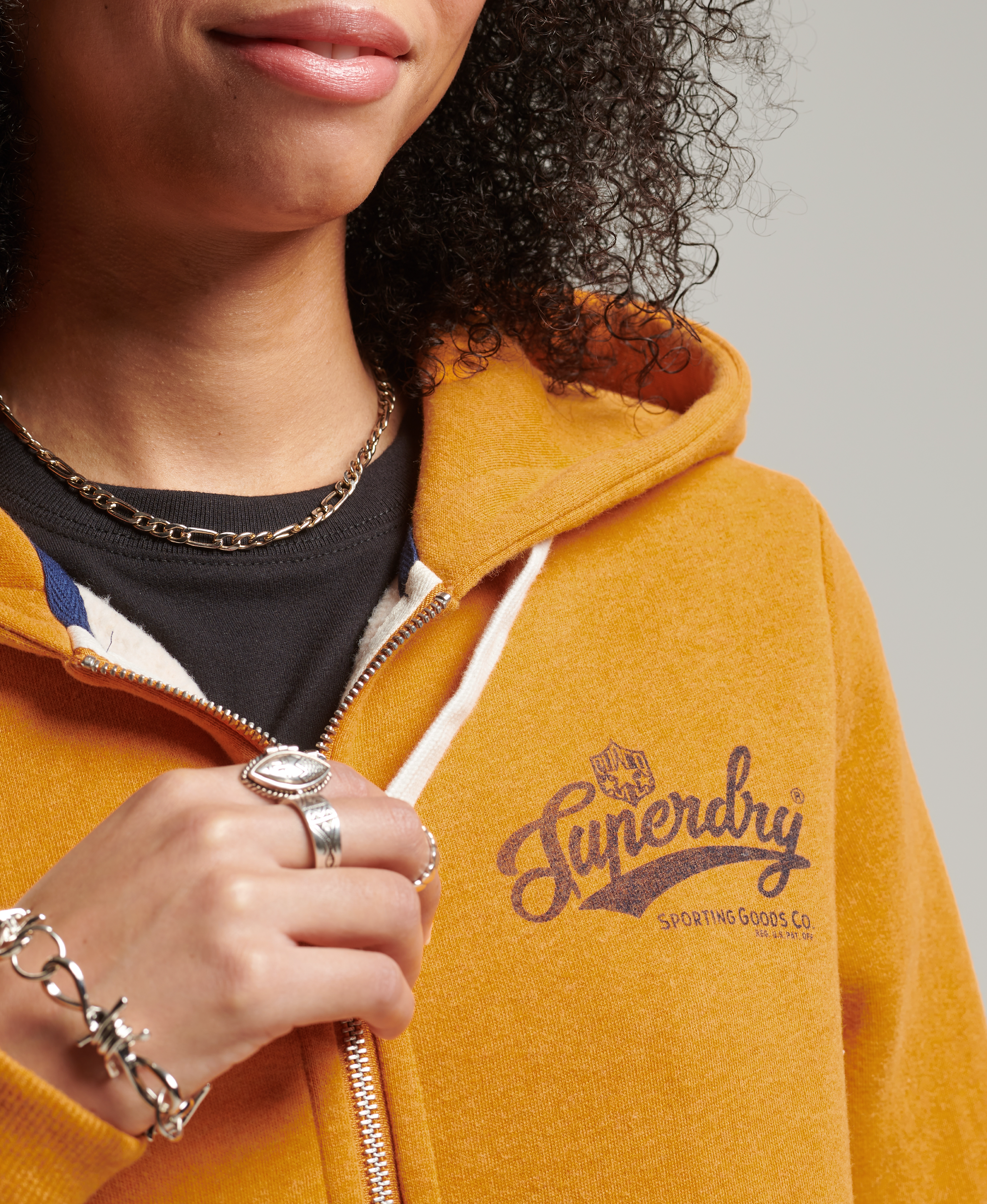 Superdry - VINTAGE SCRIPT STYLE COLL ZPHD - thrift gold marl - 4