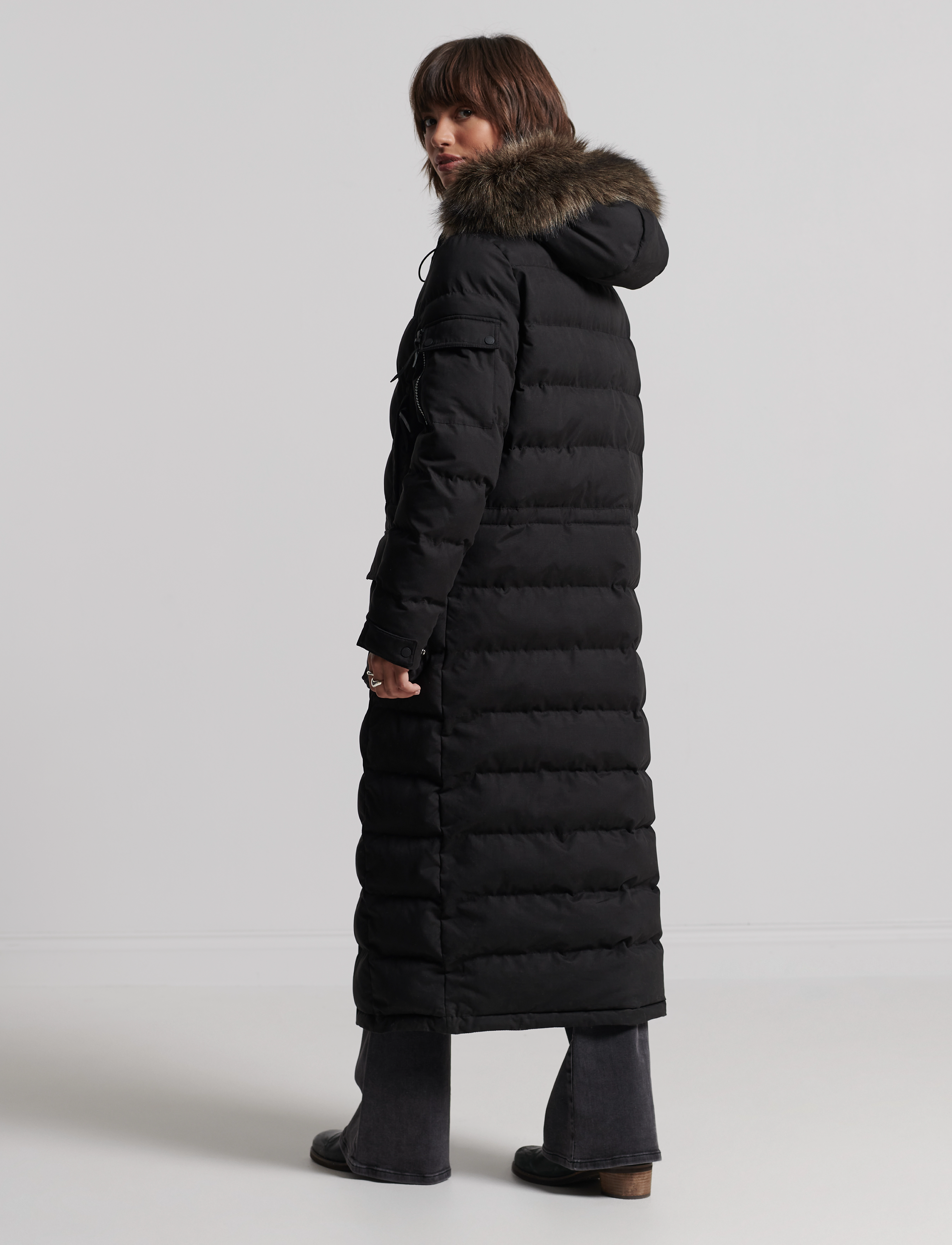 Superdry - MF EXPEDITION LONG LINE PARKA - black - 3