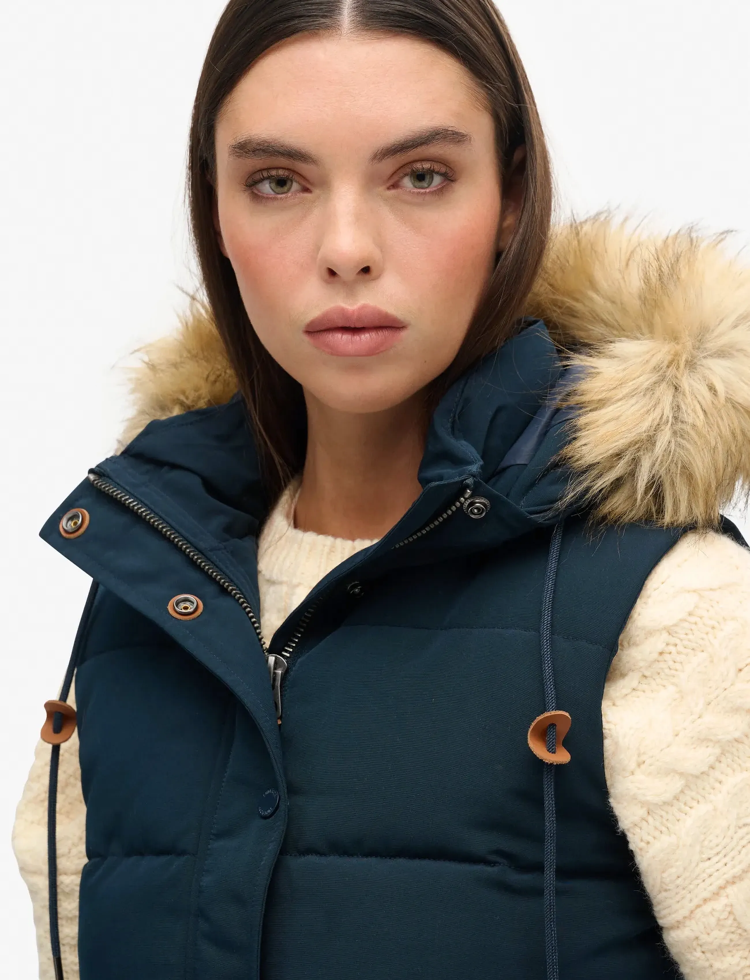 Superdry - VINTAGE EVEREST FAUX FUR GILET - vestes de printemps - eclipse navy - 4