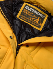 Superdry - EVEREST HOODED PUFFER BOMBER - down- & padded jackets - utah gold yellow - 4