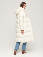 Superdry - LONGLINE HOODED PUFFER COAT - winter jackets - off white - 7