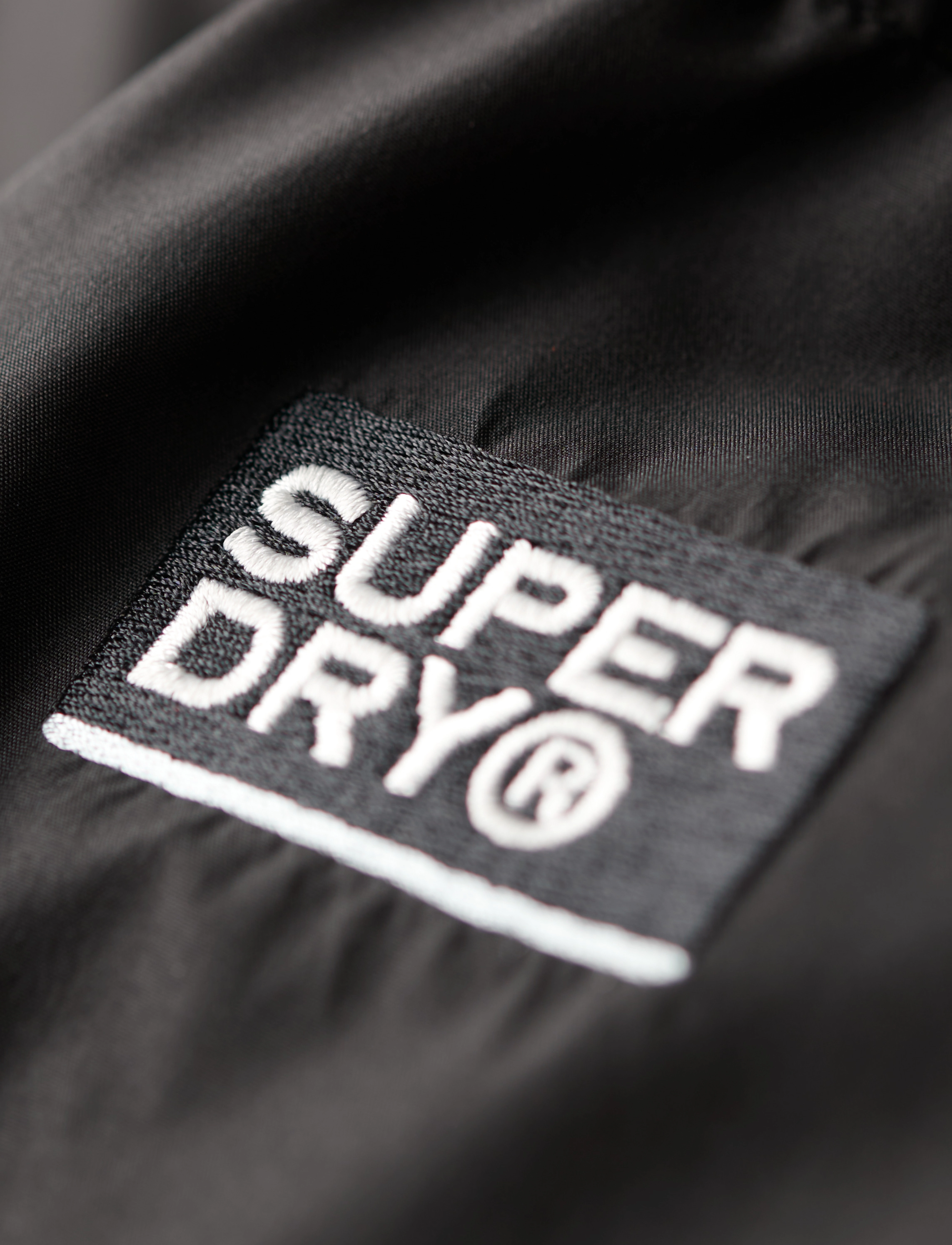 Superdry - HOODED 5 BAFFLE SPORTS PUFFER - black - 5