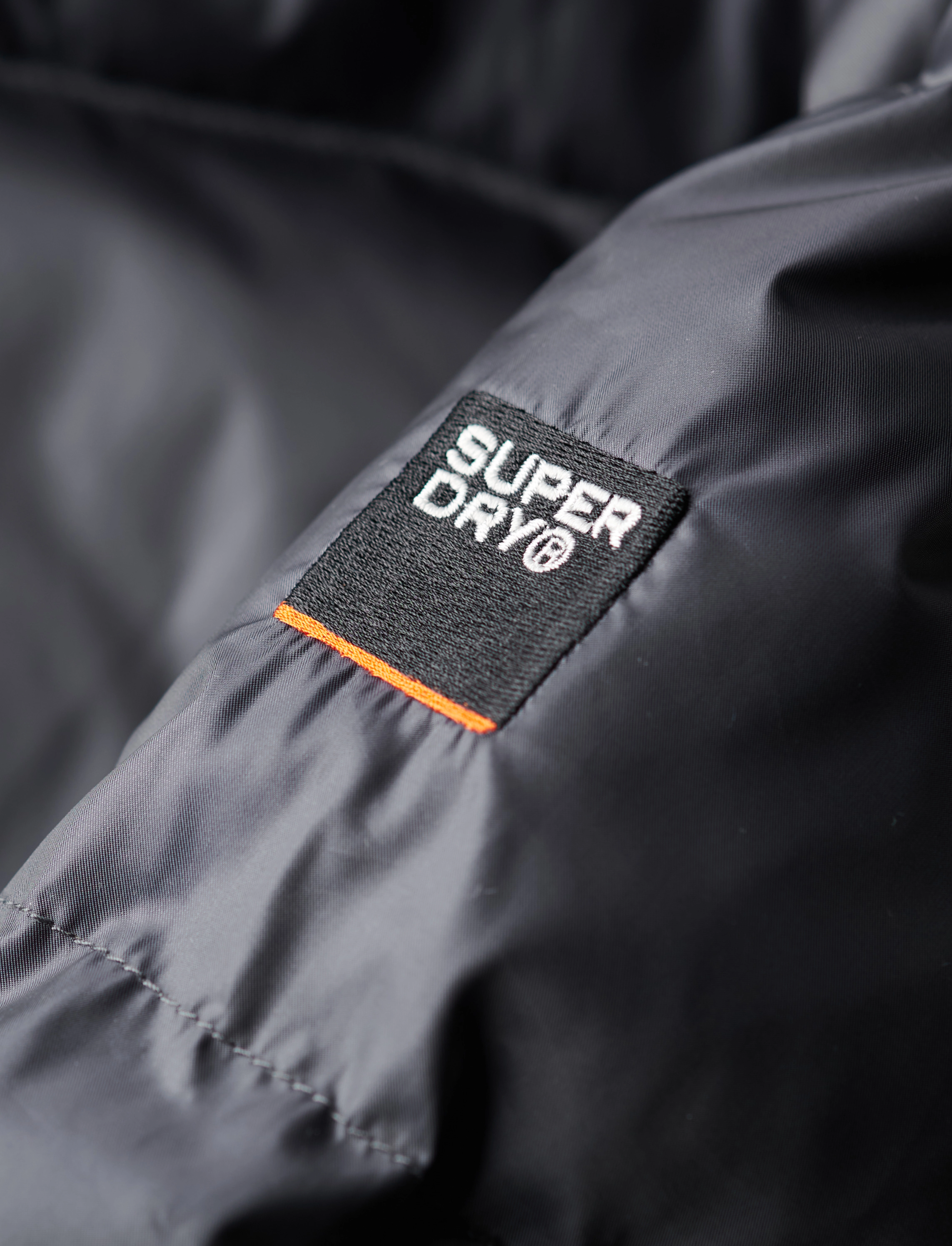 Superdry - HOODED LUXE SPORTS PUFFER - ebony sheen - 3