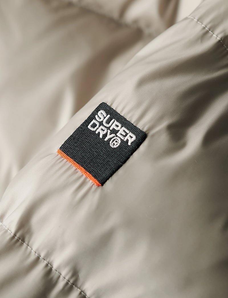 Superdry - HOODED LUXE SPORTS PUFFER - dunjakker - oyster cream sheen - 3