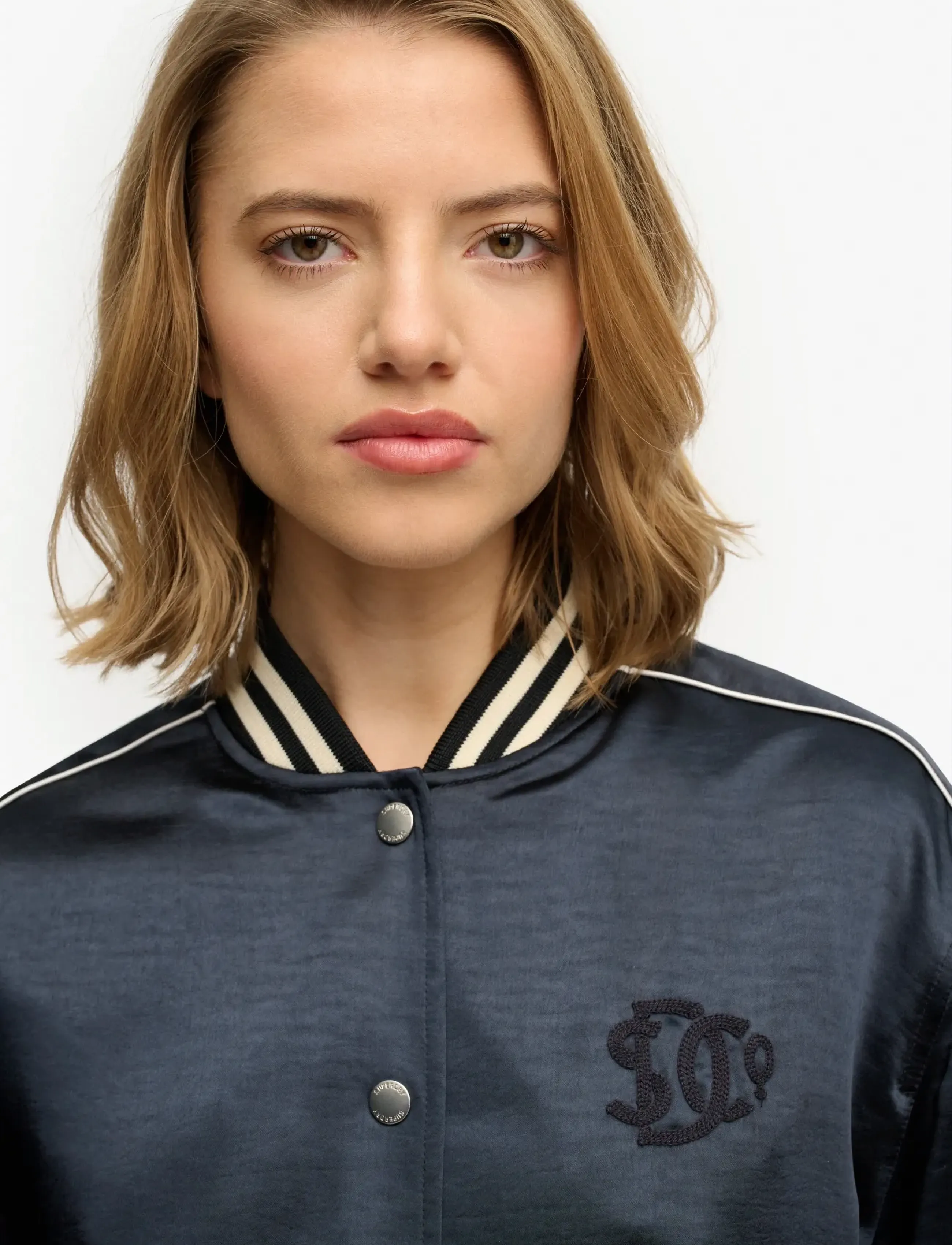 Superdry Varsity Satin Bomber Jacket jackor dam – bild 4