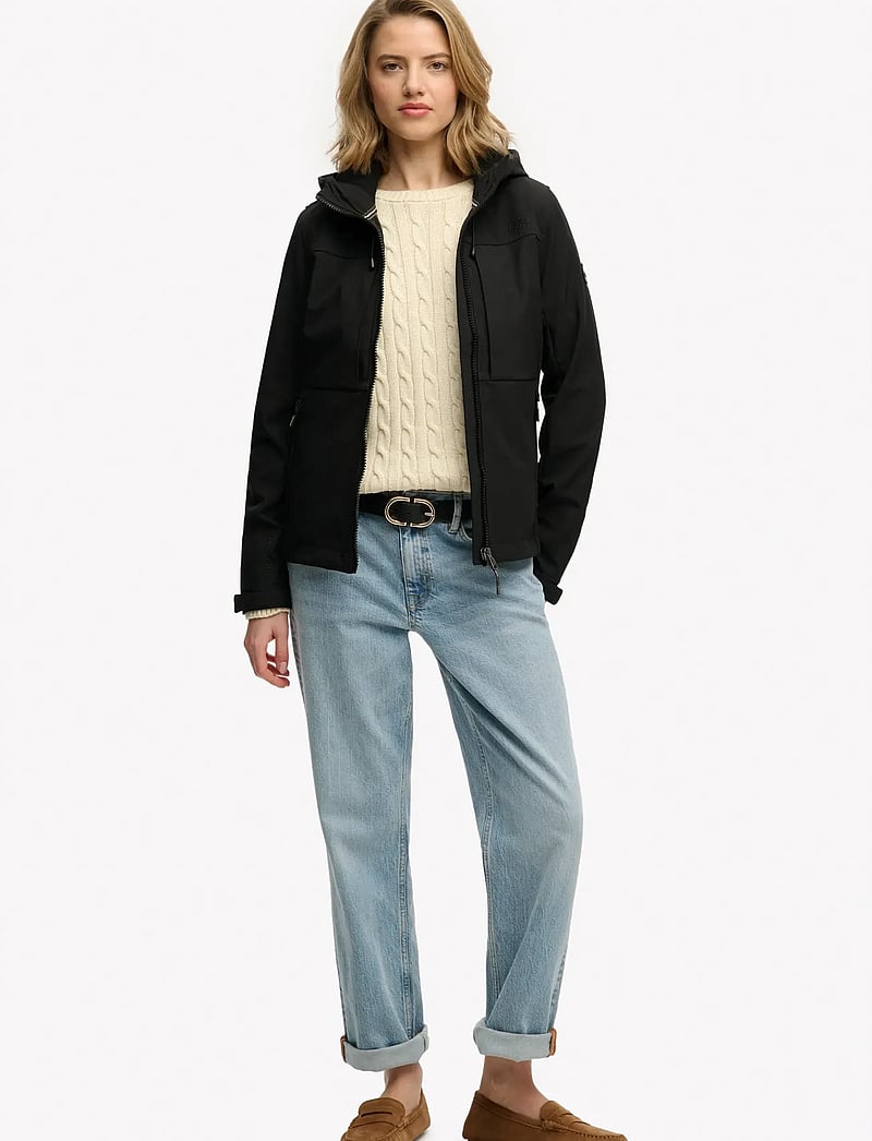 Superdry - HOODED CLASSIC TREKKER JACKET - friluftsjackor - meteorite black - 5