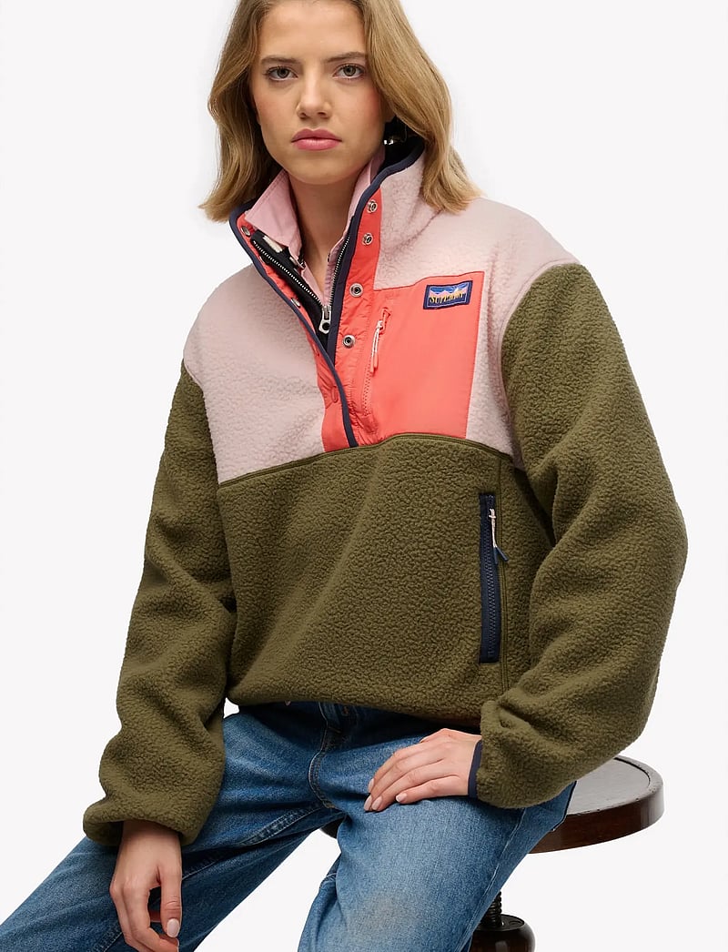 Superdry - COLOUR BLOCK FLEECE PULL OVER - alussärgid - shooting olive - 3