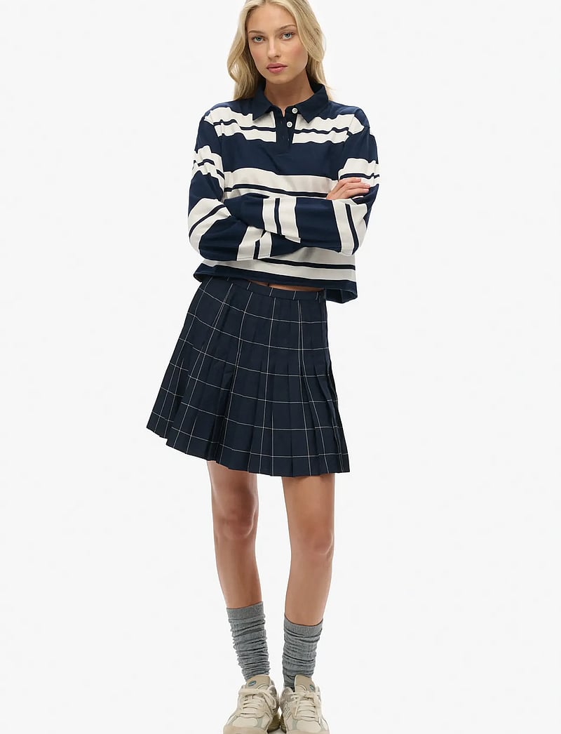 Superdry - ATH ESS CROPPED STRIPE RUGBY - hauts courts - richest navy stripe - 5