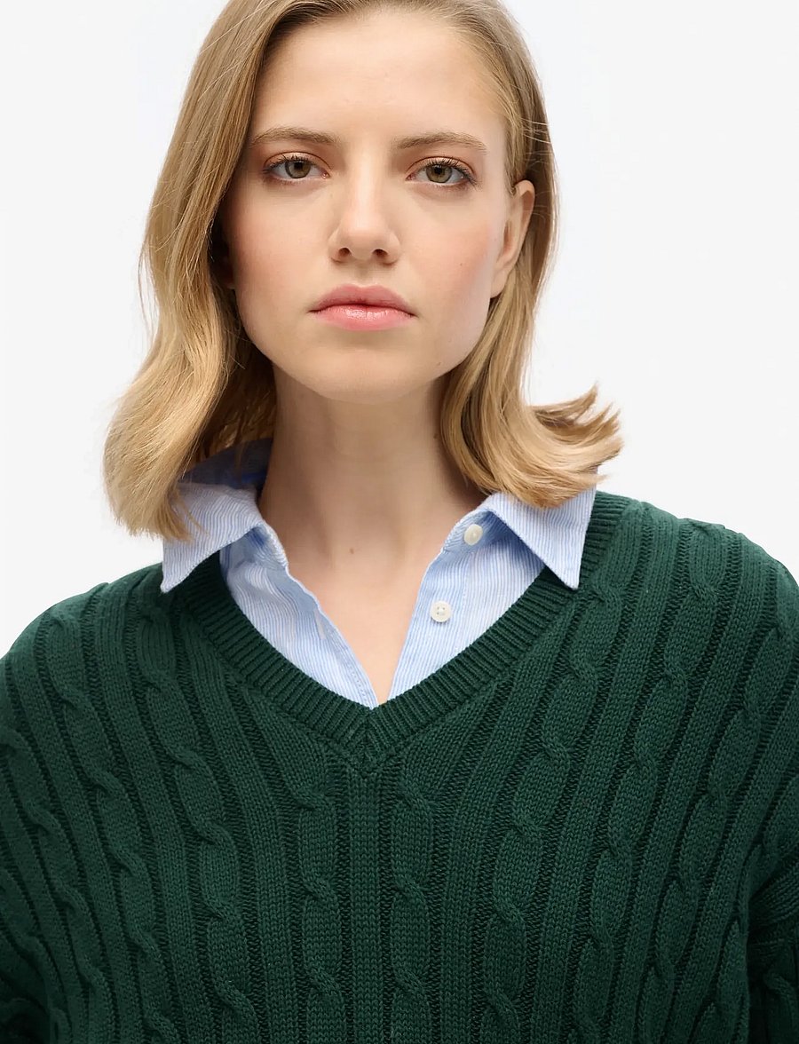 Superdry - OVERSIZED V NECK CABLE JUMPER - jumpers - darkest pine green - 2