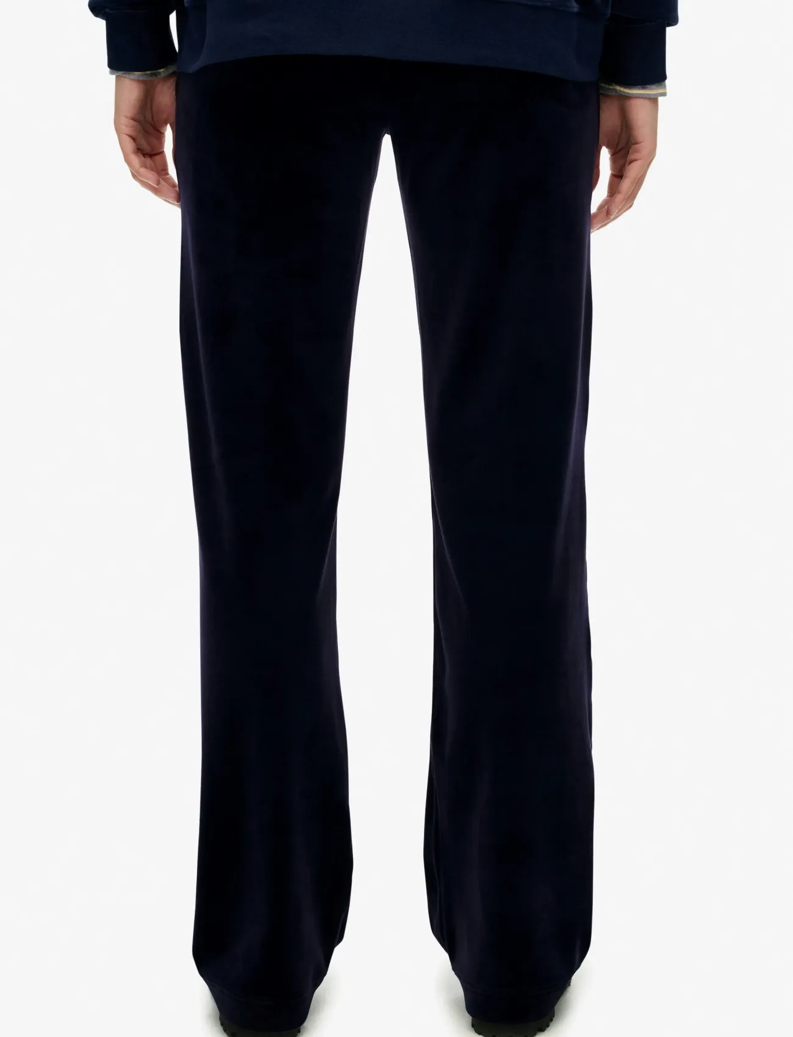 Superdry - COUNTRY CLUB VELOUR JOGGER - straight leg trousers - rich navy - 4