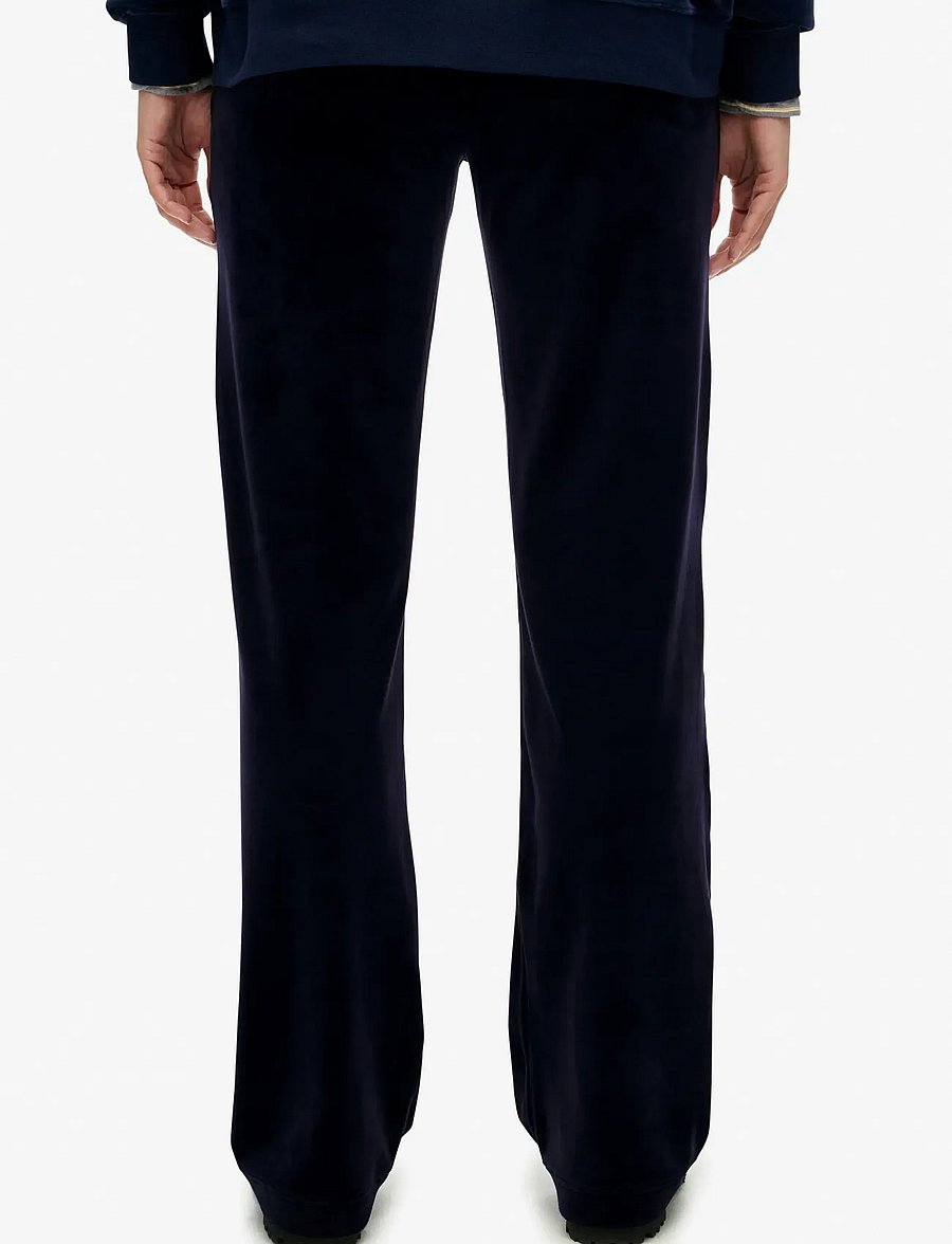 Superdry - COUNTRY CLUB VELOUR JOGGER - straight leg trousers - rich navy - 4