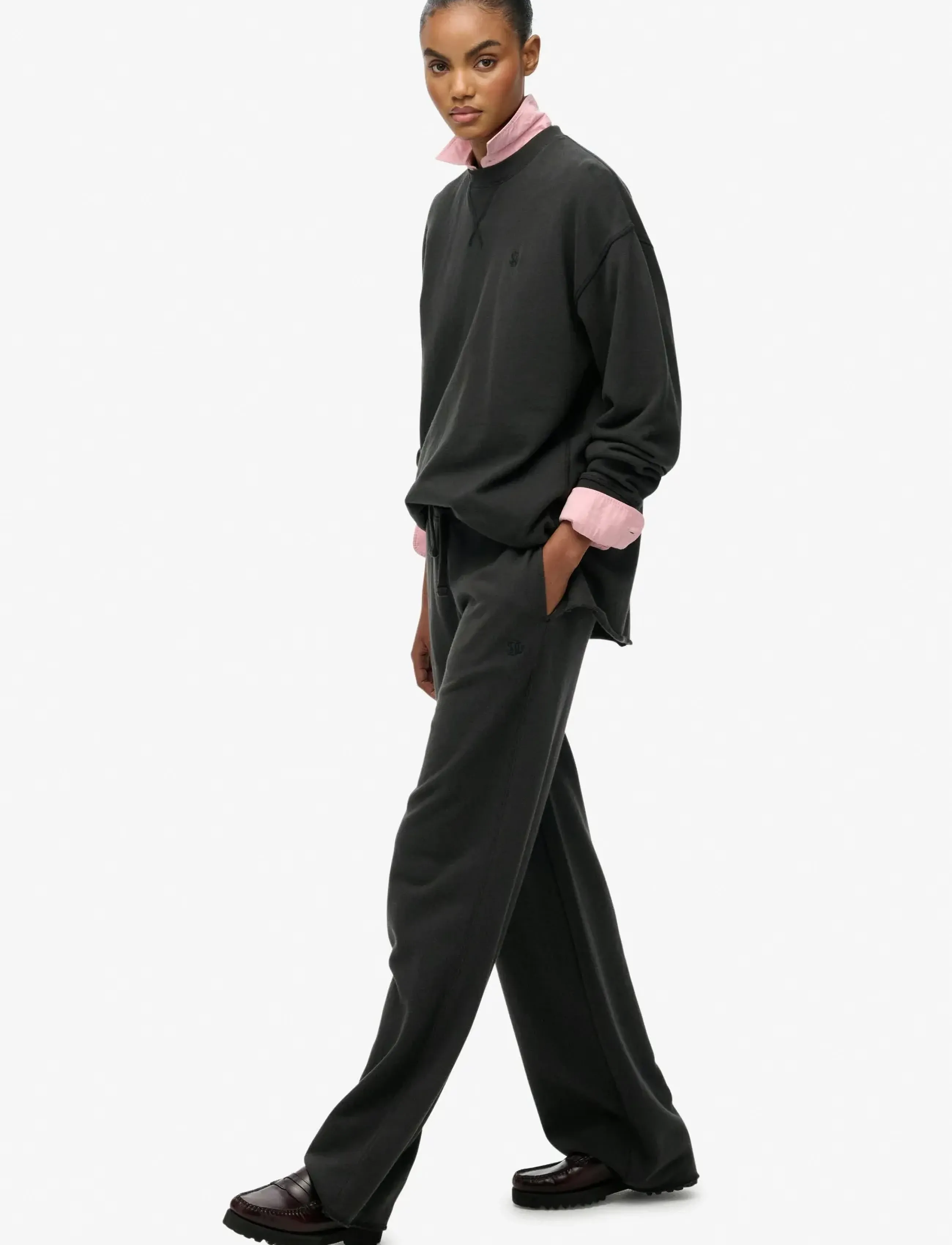 Superdry - STUDIOS JOGGER - apakšējais apģērbs - washed black - 5