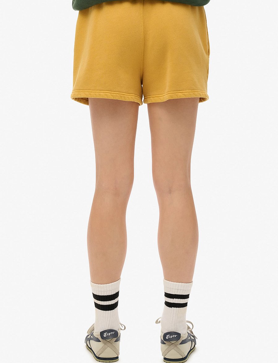 Superdry - VINTAGE WASH SWEAT SHORT - sweatshorts - nugget gold - 4