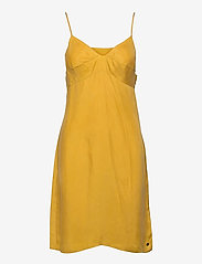 Superdry - CUPRO CAMI DRESS - midi jurken - sulphur yellow - 0