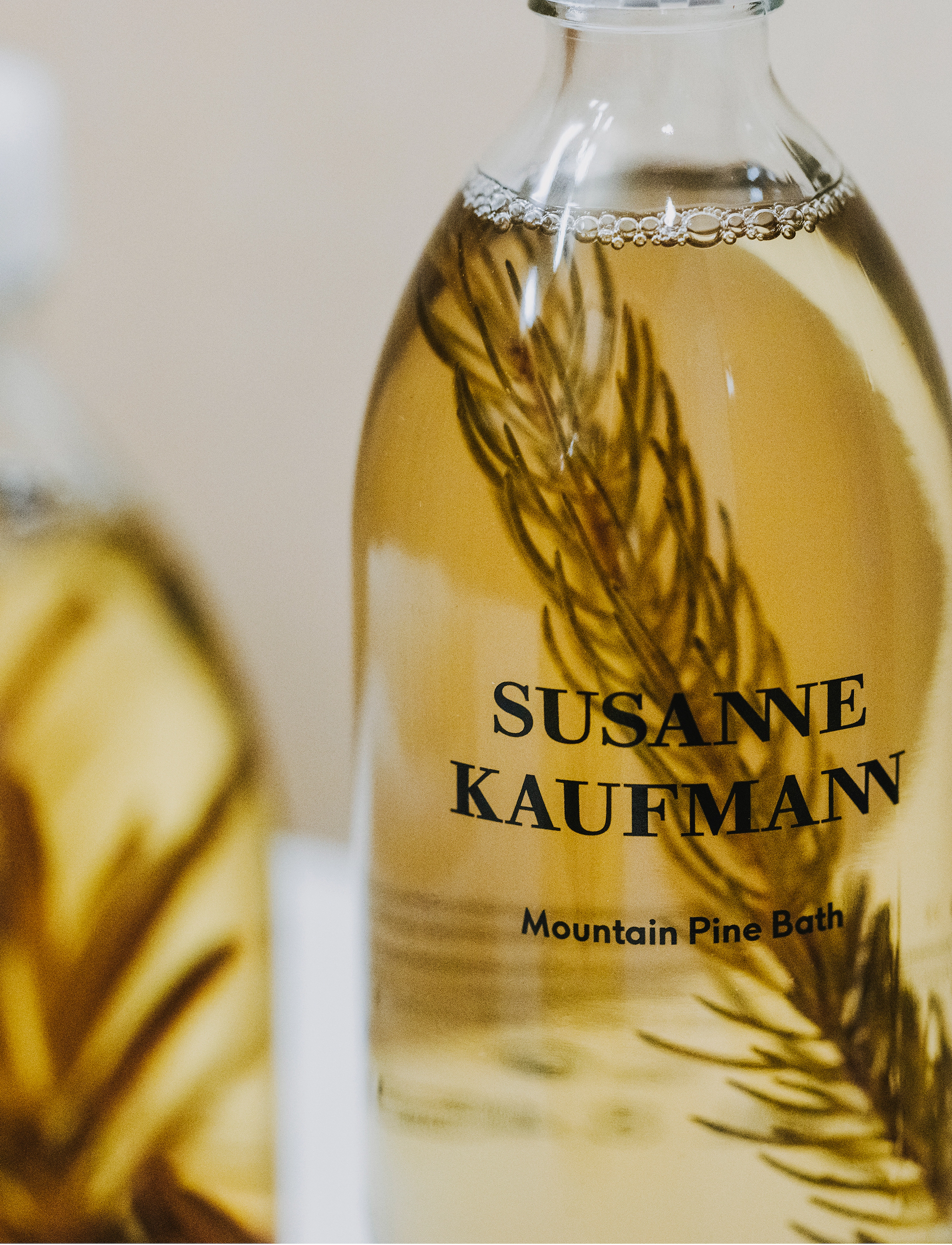 Susanne Kaufman - MOUNTAIN PINE BATH  250 ML - duschgel & duscholjor  - clear - 2