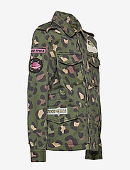Svea - K. Army Jacket - spring jackets - green leo - 3