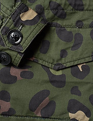 Svea - K. Army Jacket - frühlingsjacken - green leo - 5