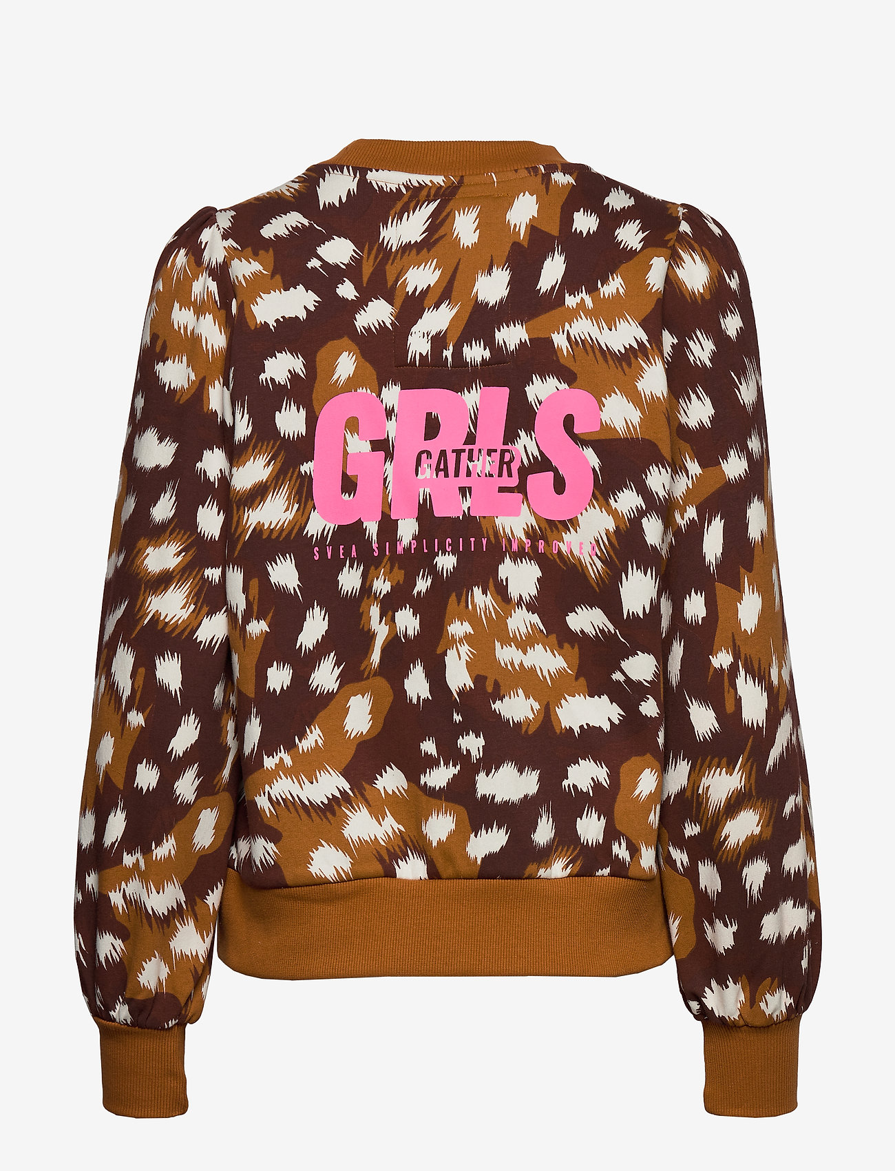 Svea - W. Cinderella Crew - brown deer - 1