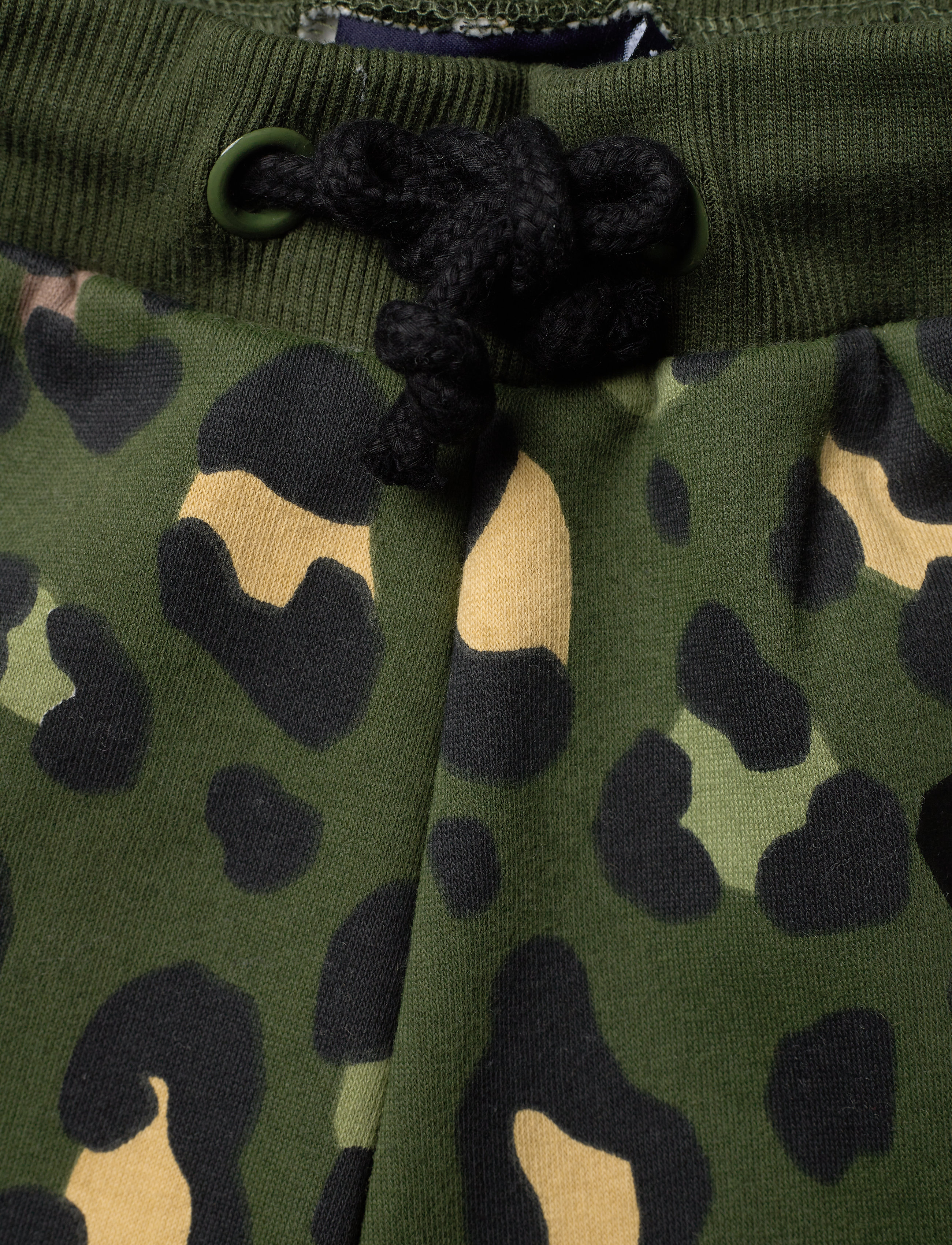 Svea - K. Leo Sweat Pants - green leo - 2