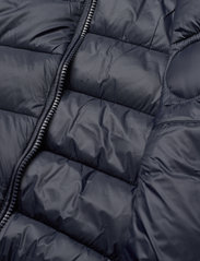 Svea - K. B Quilted Bomber Jacket - insulated jackets - navy - 4