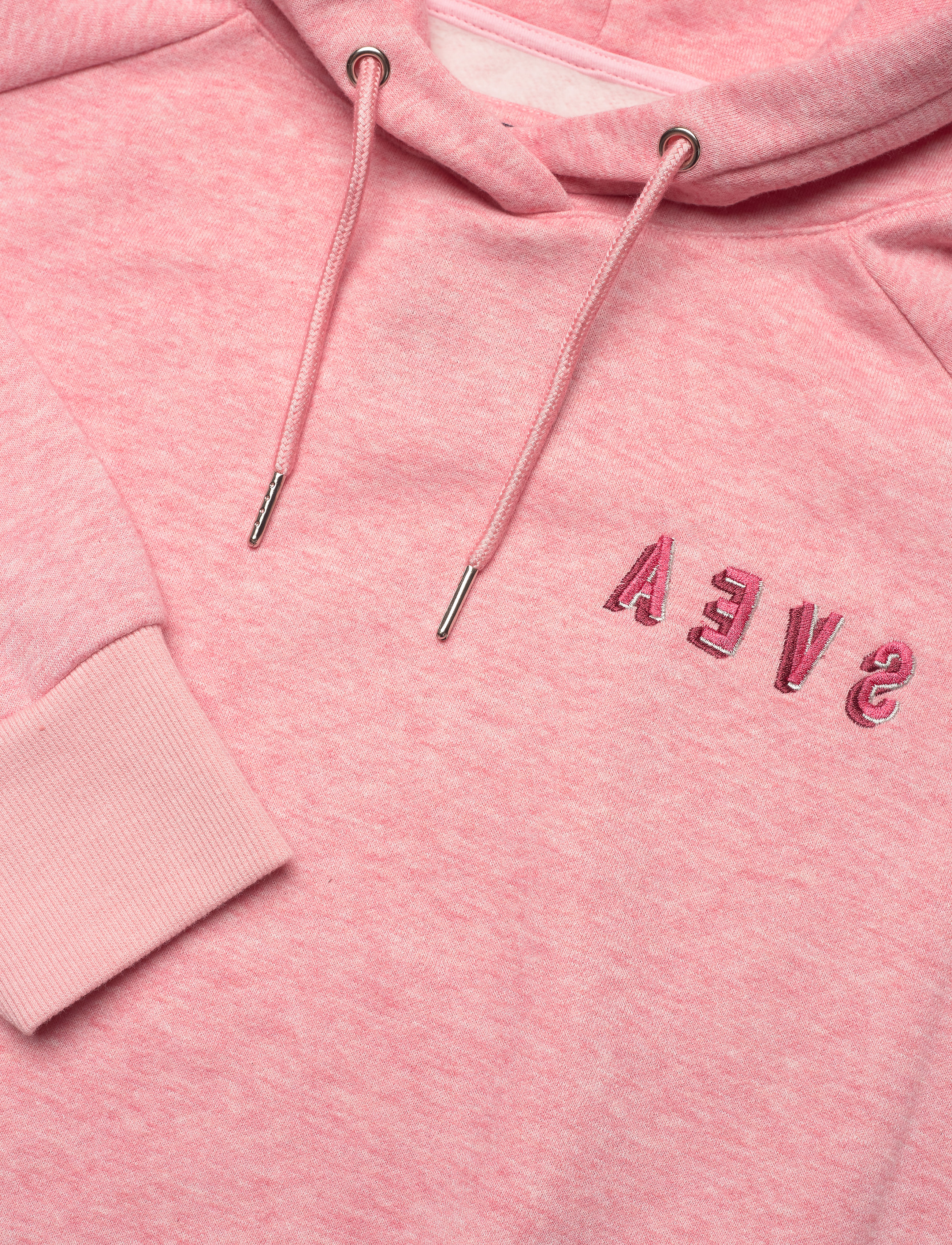 Svea - W. Bold Logo Hood - nude - 2