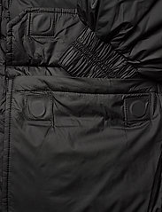 Svea - W. Balloon Sleeve Puffer Coat - winter jackets - black - 4
