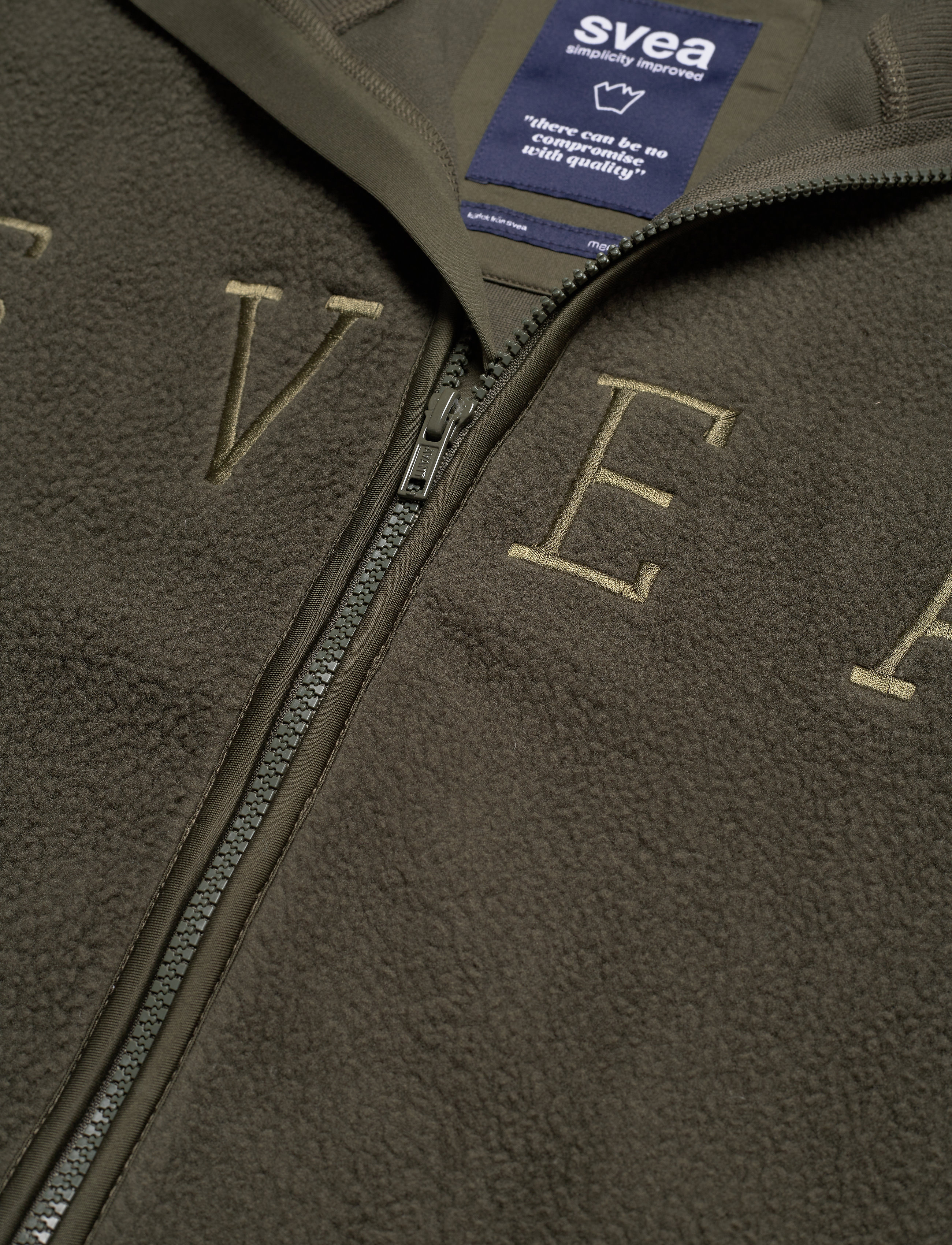 Svea - M. Pile Turtle Zip Sweat - dark army - 2