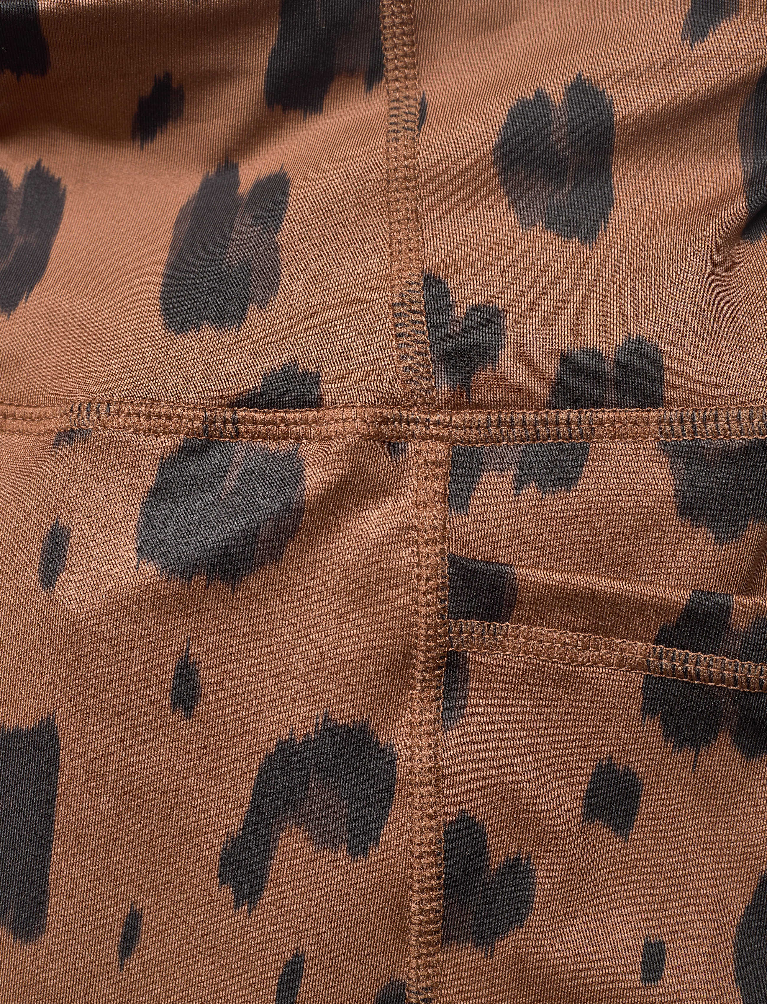 Svea - W. Tonal Leo Biker Shorts - 1/2 længde - light brown - 2