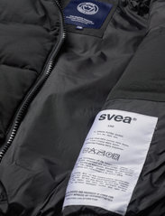 Svea - K. Volume Puffer Jacket - jakas ar oderi - black - 5