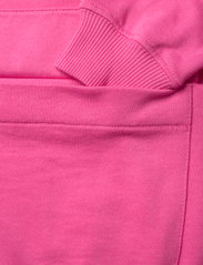 Svea - K. Pocket Hood - huvtröjor - strong pink - 3