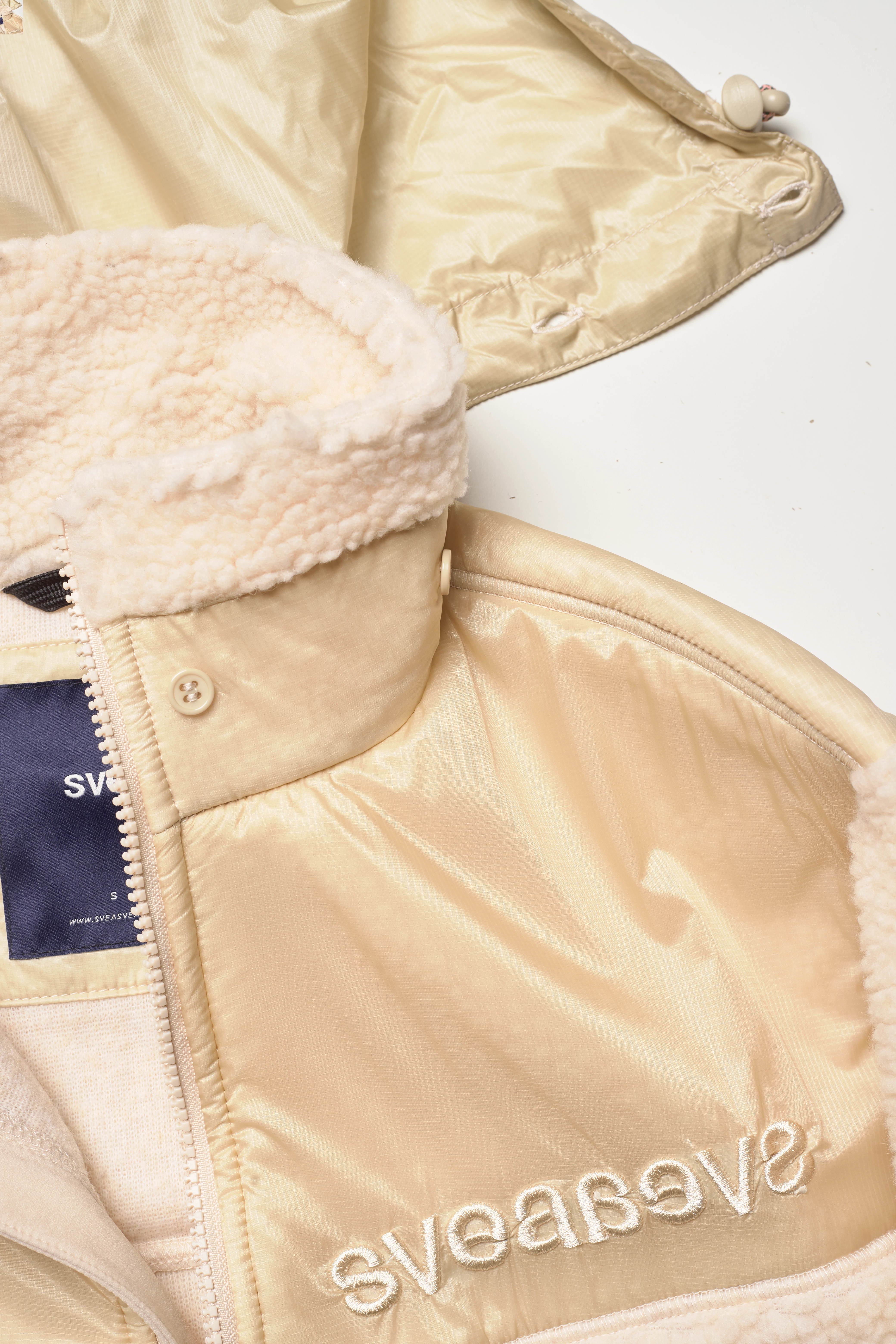 Svea - W. Teddy Pile Hood Jacket - offwhite - 3