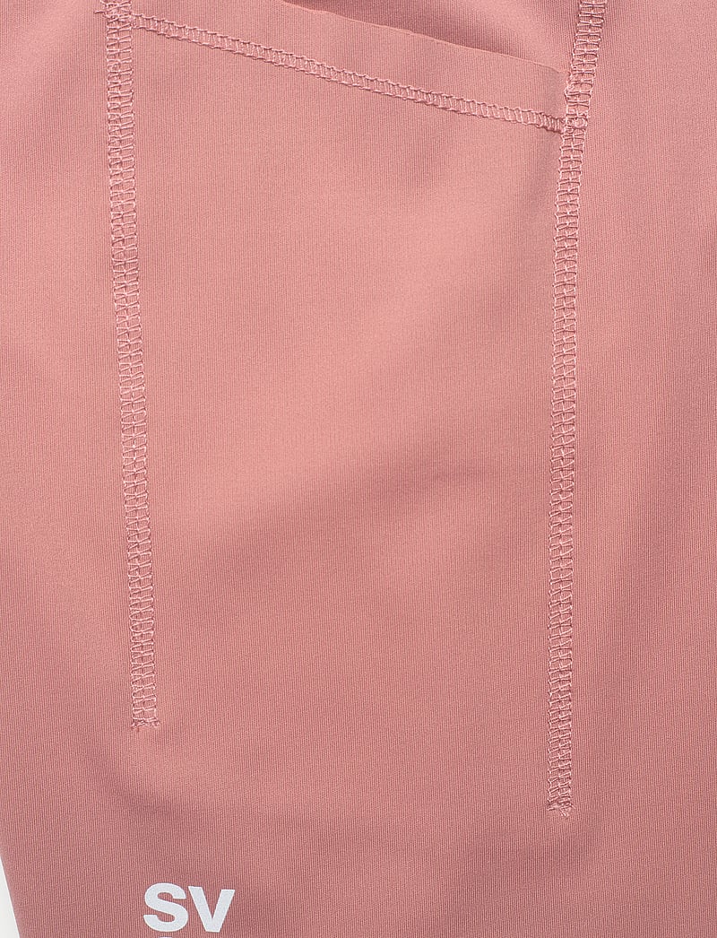 Svea - W. Sporty Seam Shorts - 1/2 pikkus - pink - 2