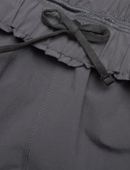Svea - W. Drawstring Shorts - kasdienio stiliaus šortai - light grey - 3