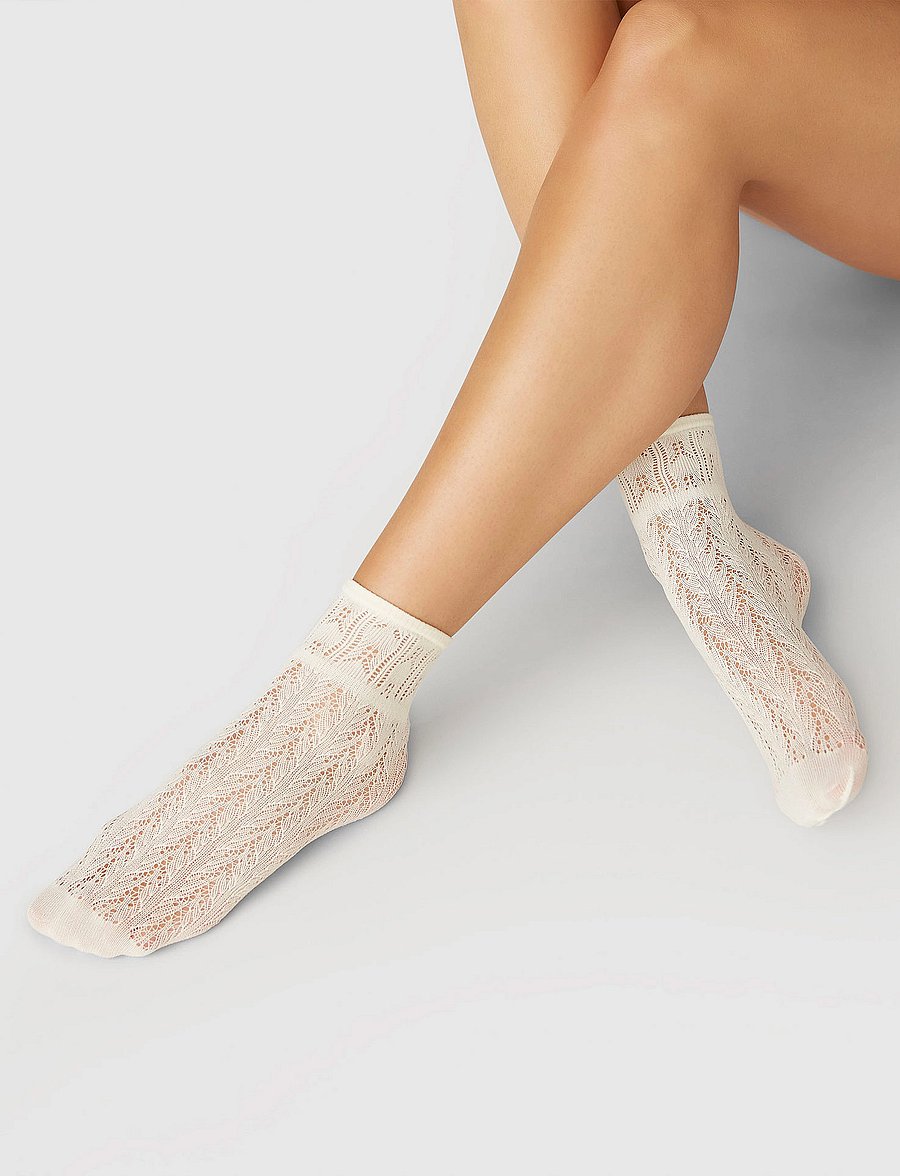 Swedish Stockings - Erica Crochet Socks - regular socks - ivory - 2
